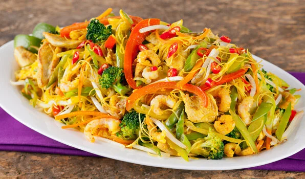 HEALTHY Singapore noodles