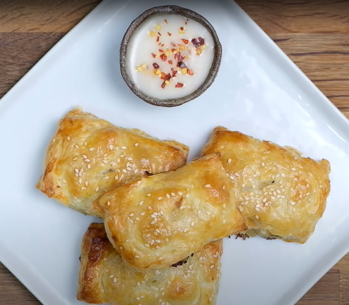 Spinach, Onion and Cheese Puffs