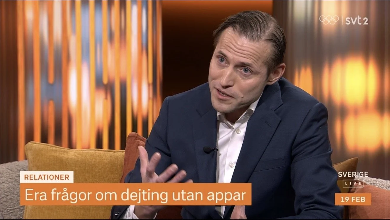 SVT - Sweden Live - How to get better at offline dating, according to psychologist David Waskuri
