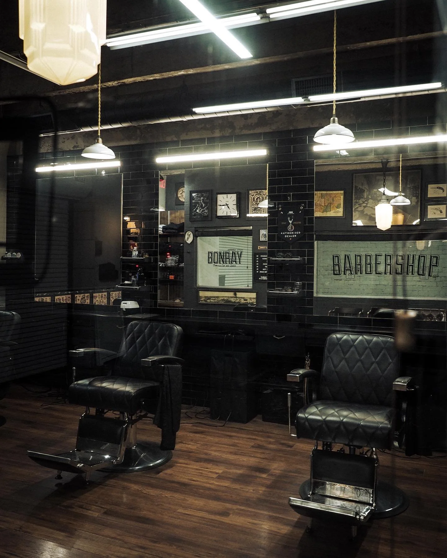 Black Friday
*
*
*
*
*
*
*
@crownshavingco @theironsociety @ember_and_valor @odouds  @firsthandsupply @brooklyngrooming #bonraybarberandco #classichaircuts #americanmade #thebarberpost #barbershopconnect #traditionalbarbers #traditionalbarbershop #cl