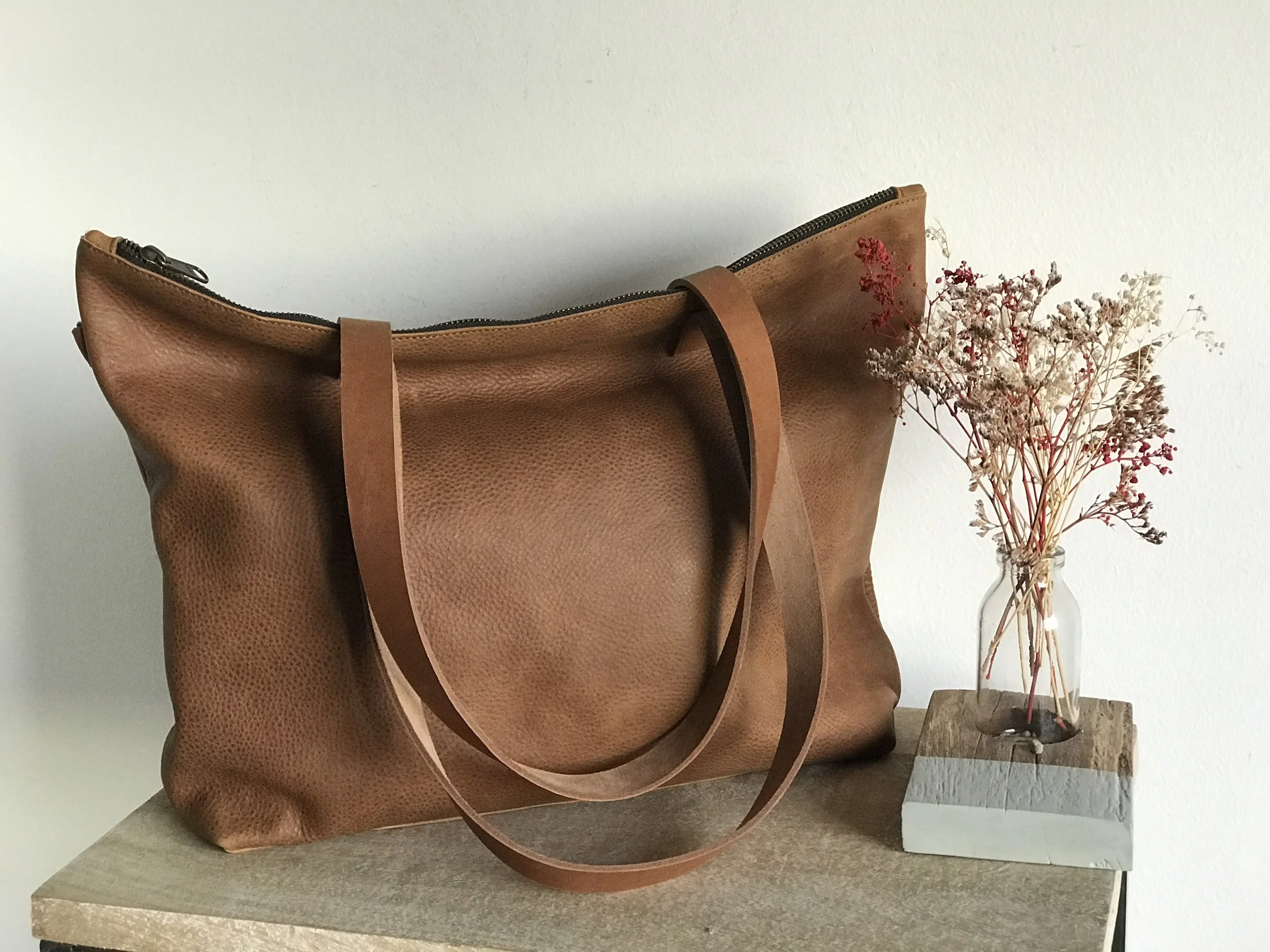 lightweight leather bag