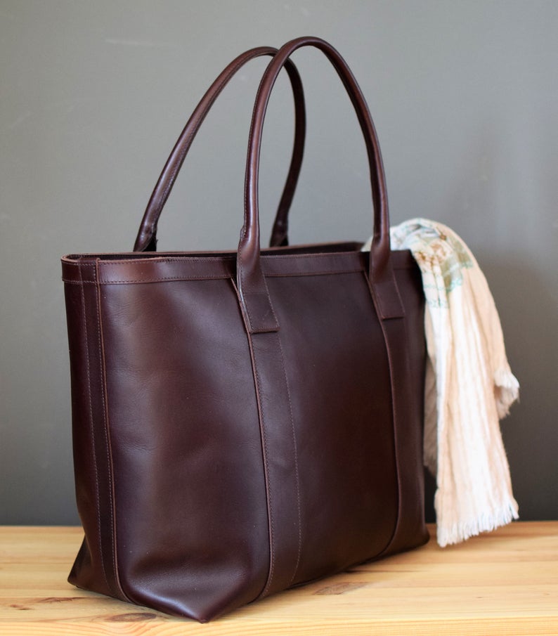 Oversized Burgundy Leather bag with zipper. Rocabruna collection. — Vermut  Atelier