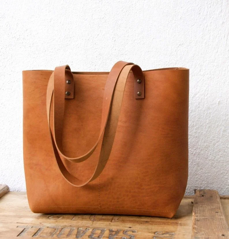 Camel Leather tote bag. Camel basic Cap 