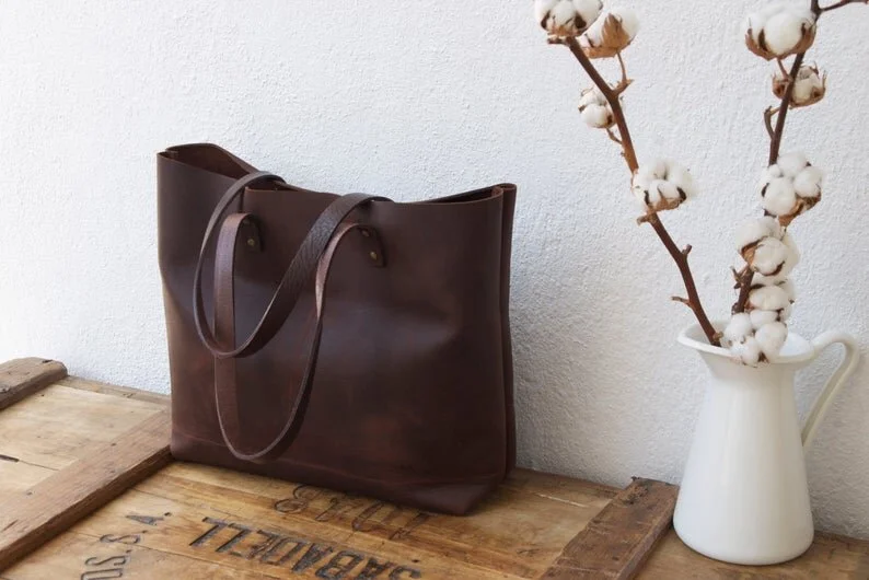 light brown tote bag