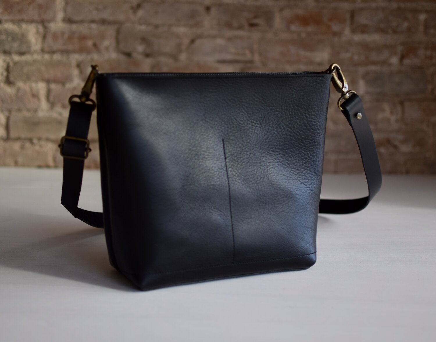 Black leather bag with outside pocket. Cap Sa Sal collection bag. — Vermut  Atelier
