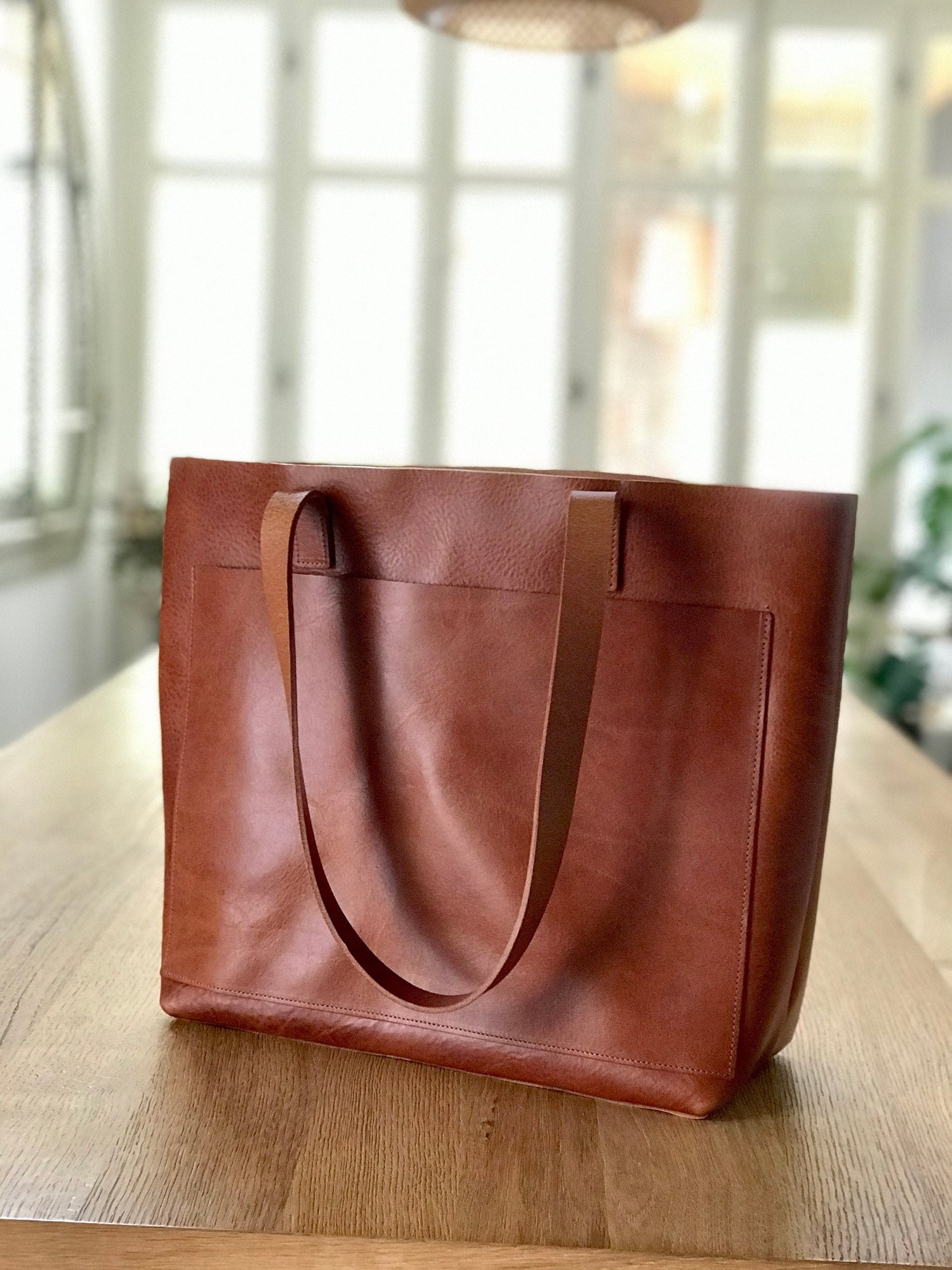 Veg tanned leather bag available in 4 colors. Leather tote with large  outside pocket. Cap Sa Sal Collection. 3 sizes. Handmade. — Vermut Atelier