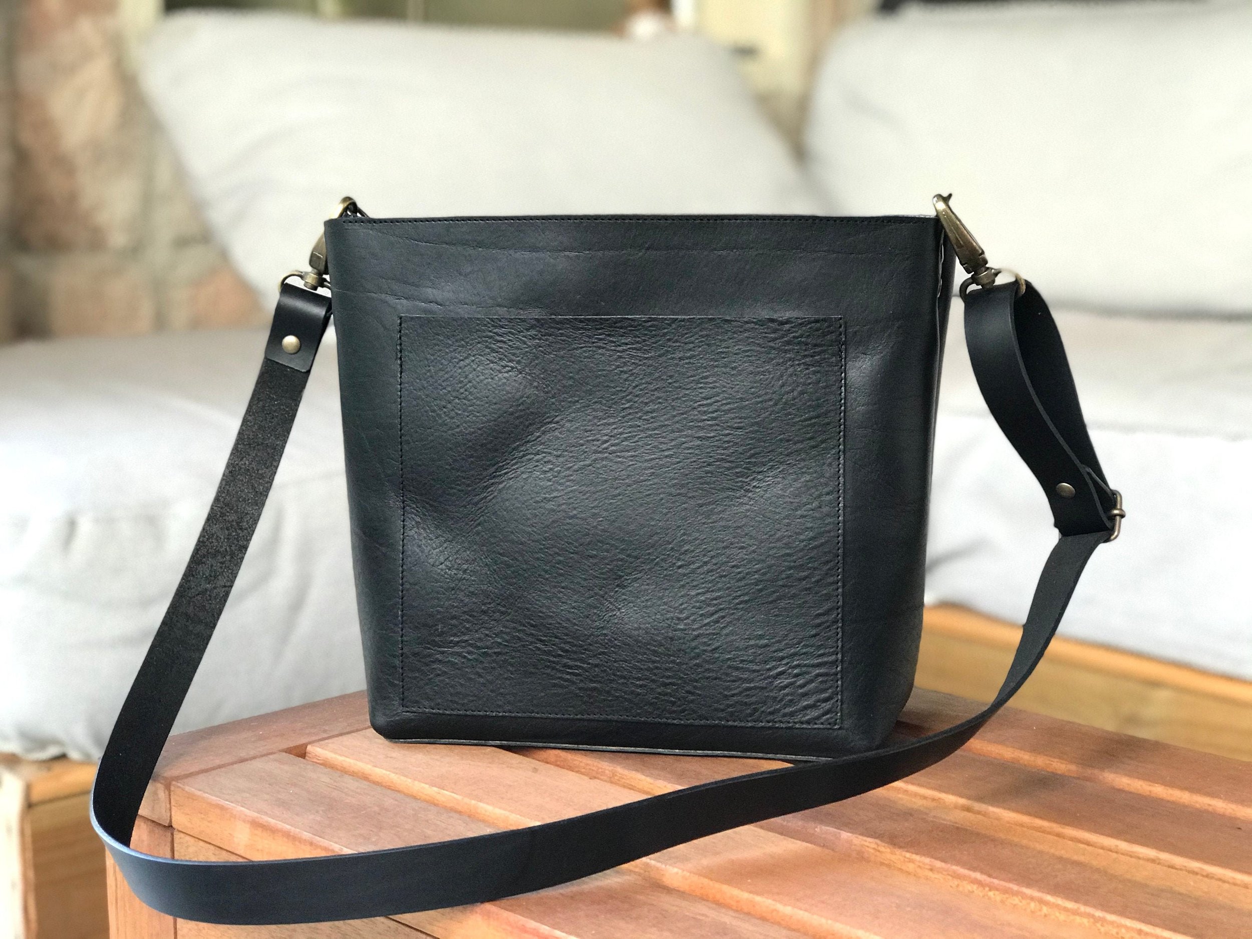 Crossbody Bags | Leather Crossbody Purse for Women | Minooy.com