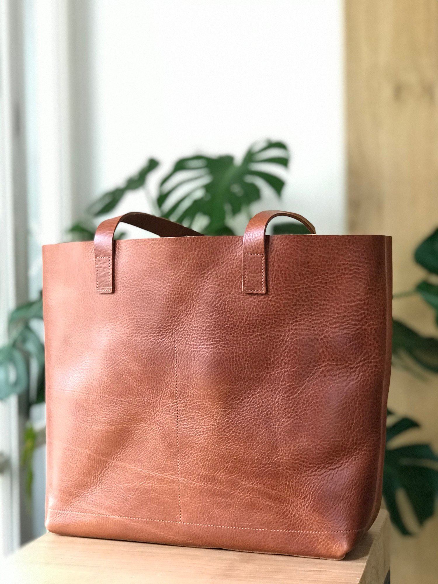 Tan / Cognac Leather tote bag with large outside pocket. The COGNAC/TAN  from the Cap sa Sal collection bag. — Vermut Atelier