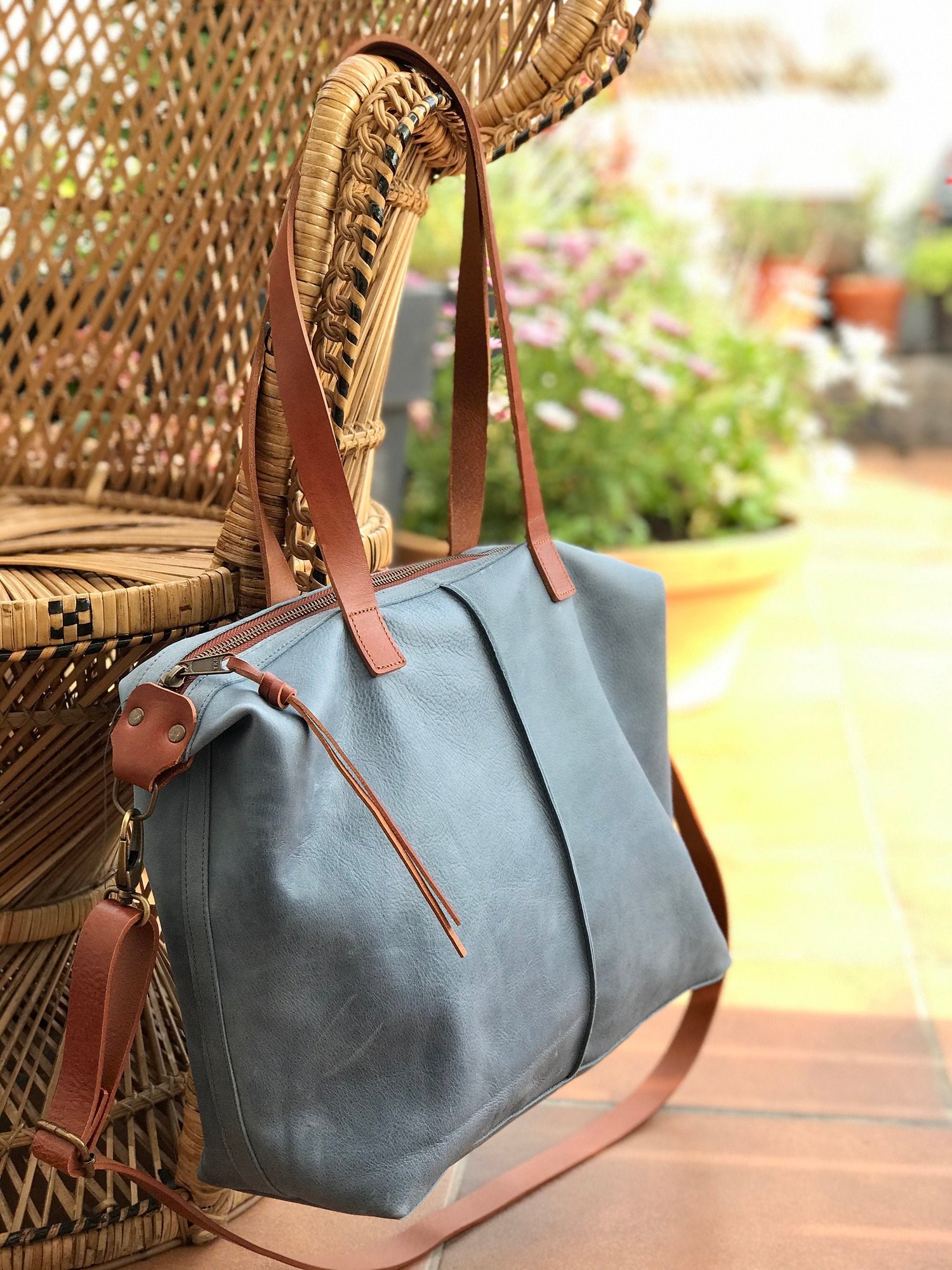 Blue Leather bag with zip, crossbody strap and inside lining. New  collection: Bramant Bag. Soft leather purse/crossbody bag/messenger —  Vermut Atelier