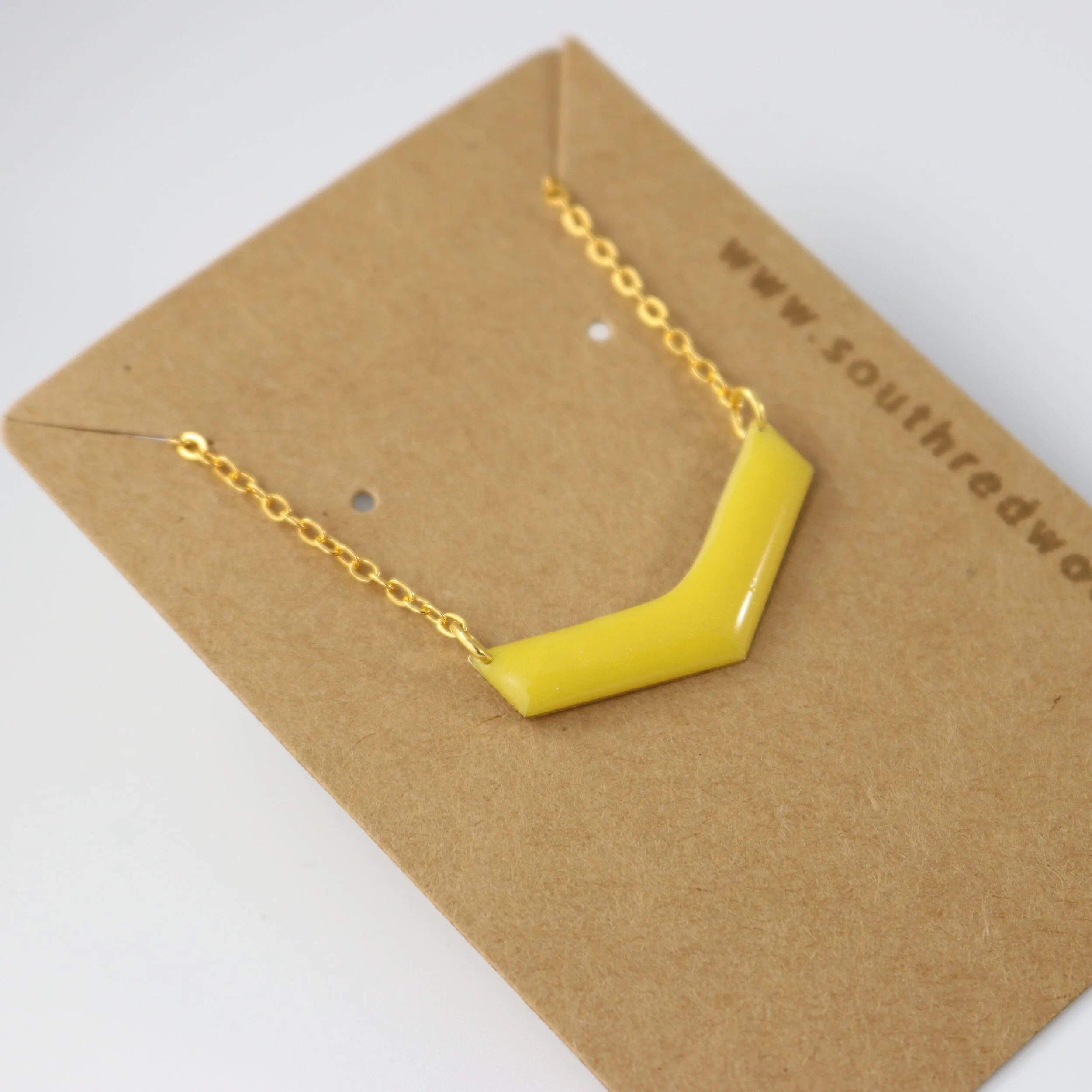Boomerang_Yellow on tag.jpg