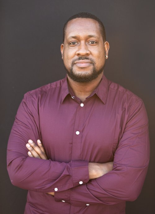 About — Aaron L. Morrison | Journalist