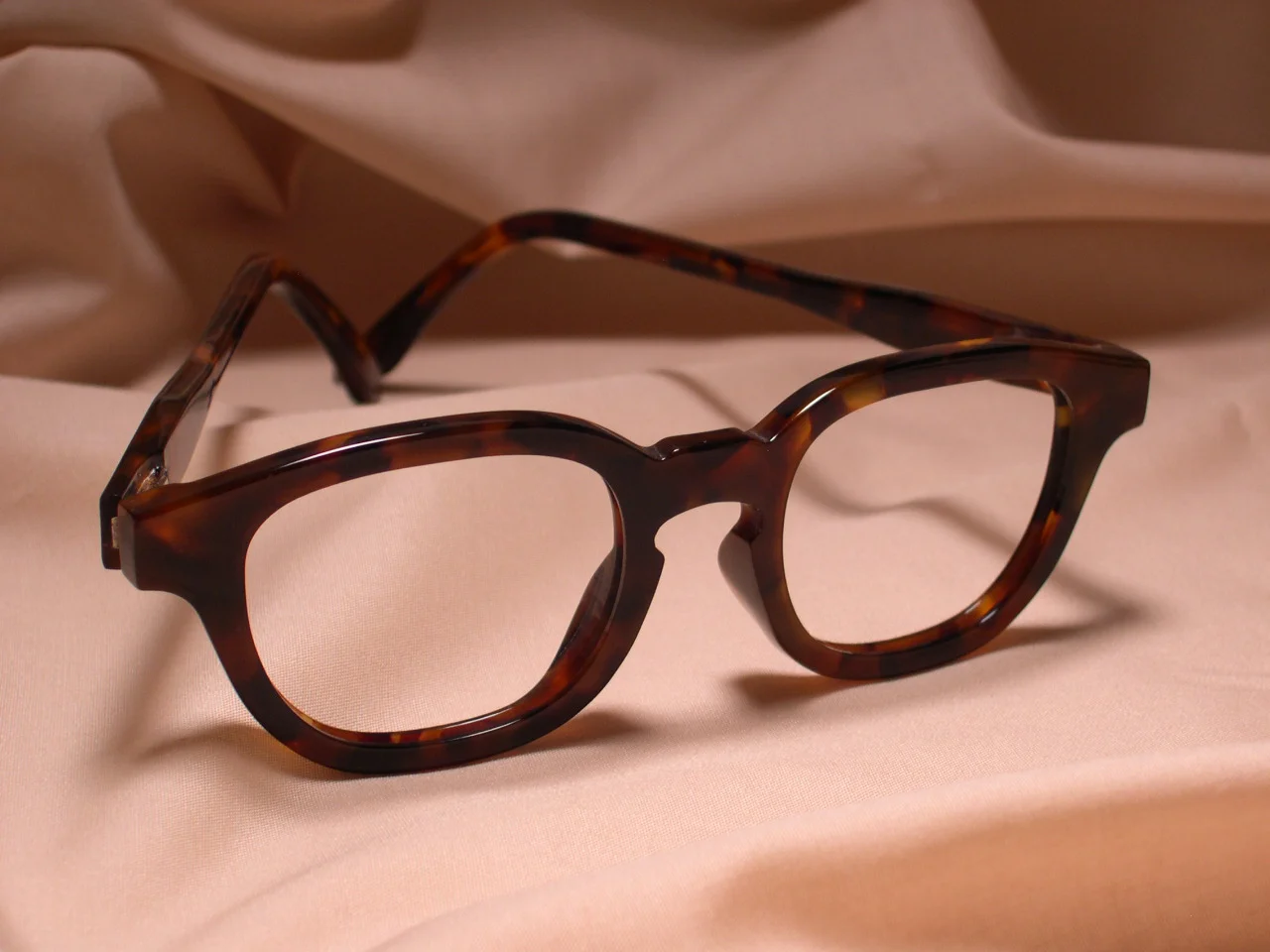 Indivijual-Custom-Glasses-22.jpg