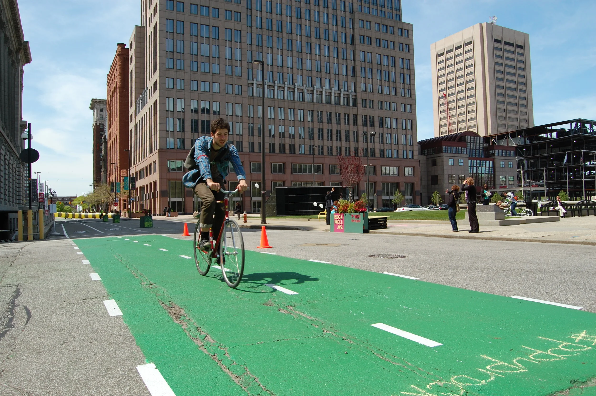Pop Up Rockwell Open to the public from April 21-27, 2012, Pop Up Rockwell was a one-week experiment to test "complete & green street" improvements on downtown Cleveland's Rockwell Avenue. Graduate students in an urban design studio led by David Jurca conducted the research, design, installation, and evaluation of real-world street transformations. Pop Up Rockwell is published in the book Tactical Urbanism and featured as a Context Sensitive Solution case study by the Federal Highway Administration. www.popuprockwell.com
