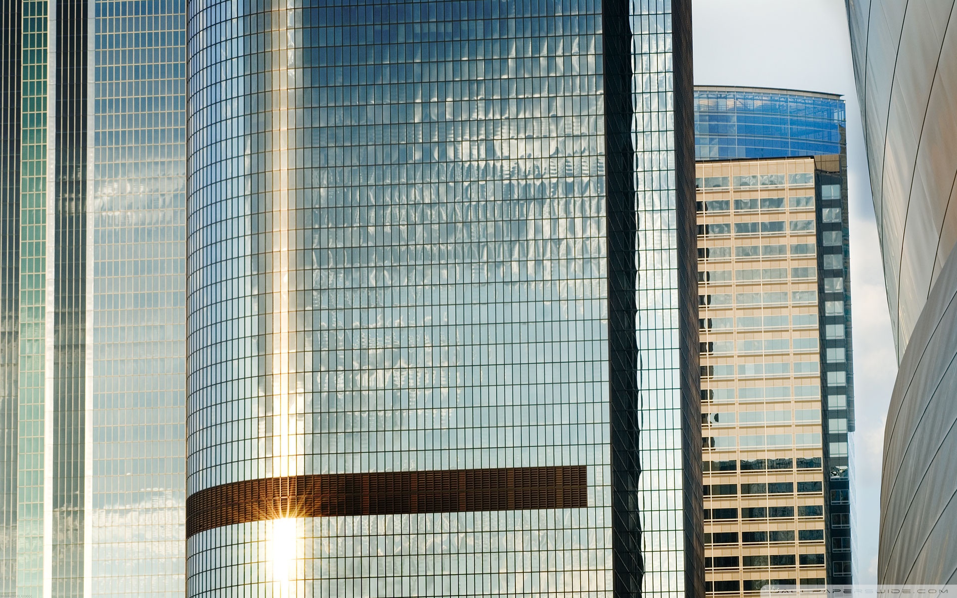 glass_skyscrapers_2-wallpaper-1920x1200.jpg