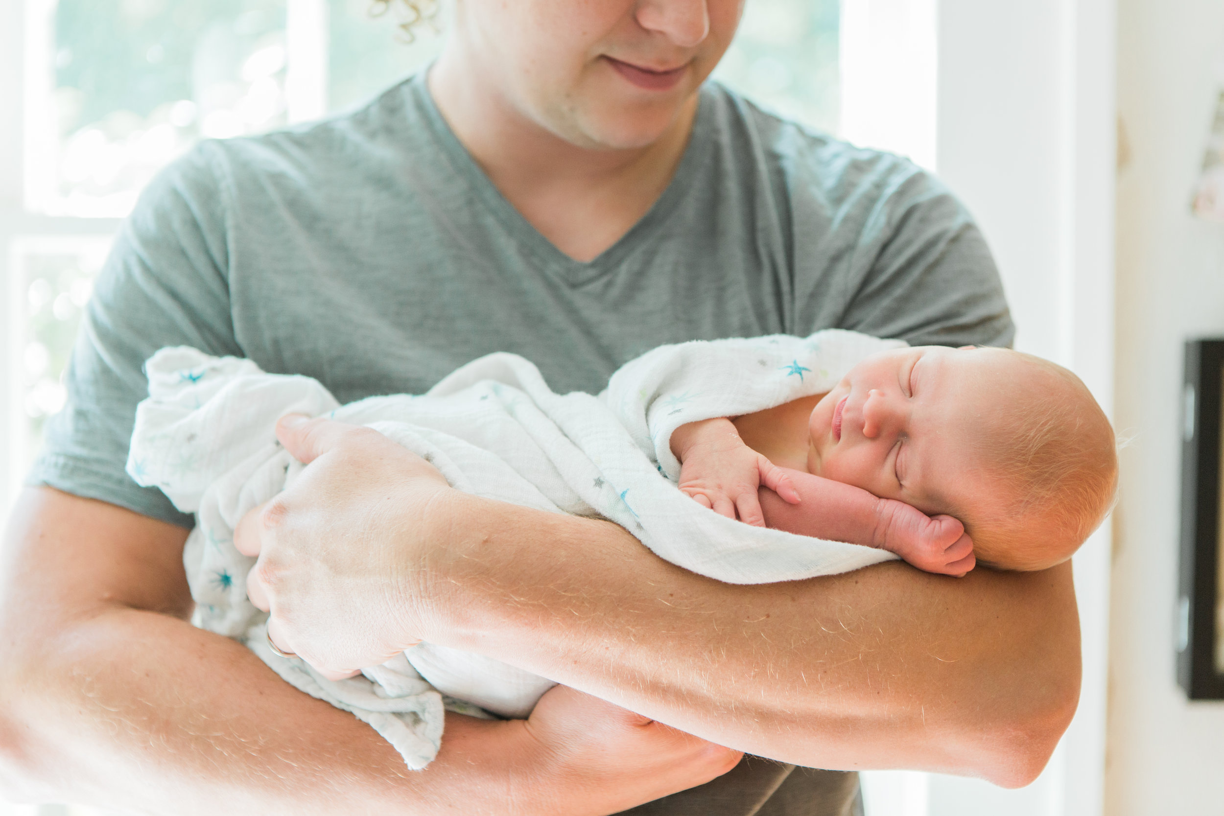 Teddy Newborn_0082.jpg