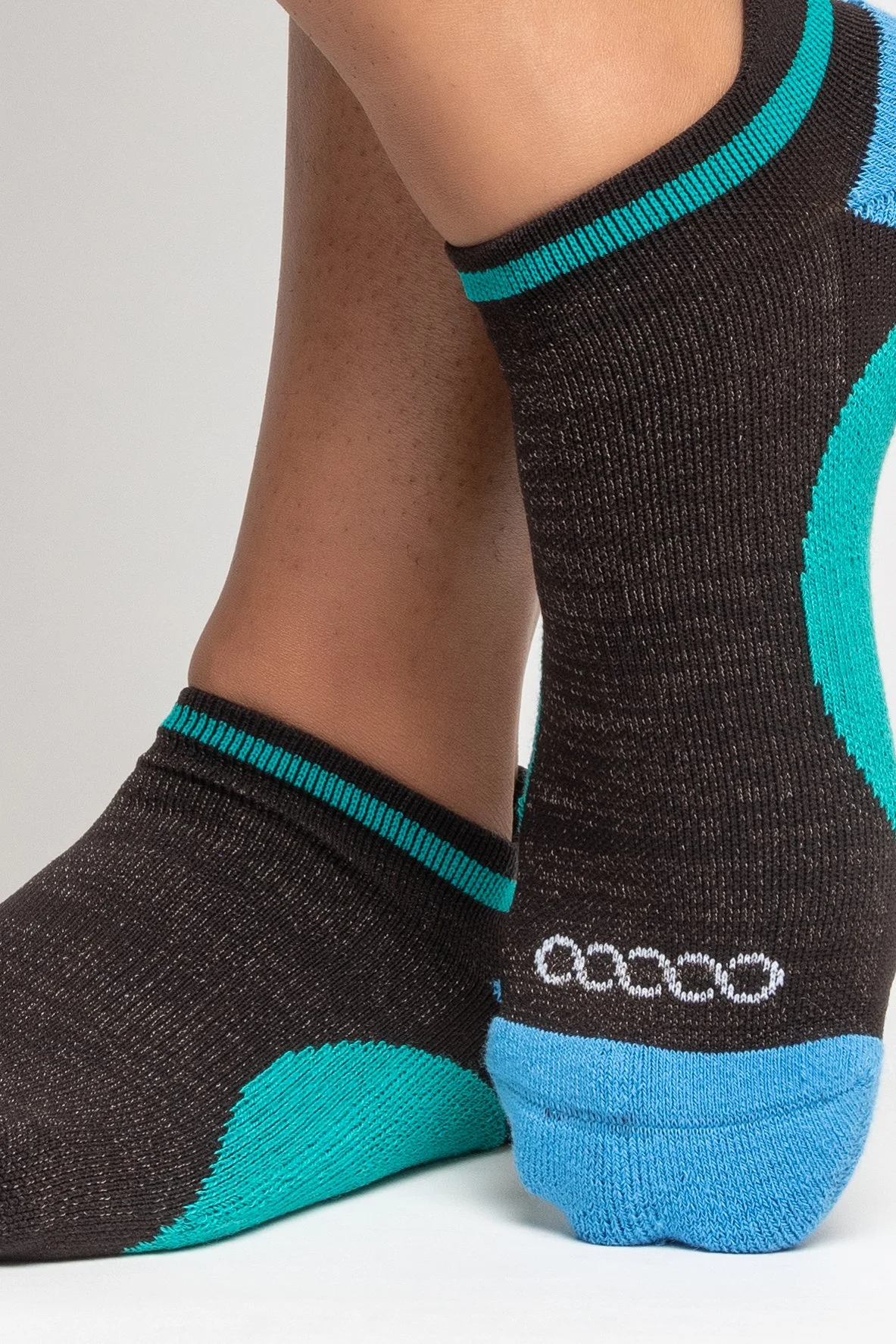 The power of silver fiber socks for odor control