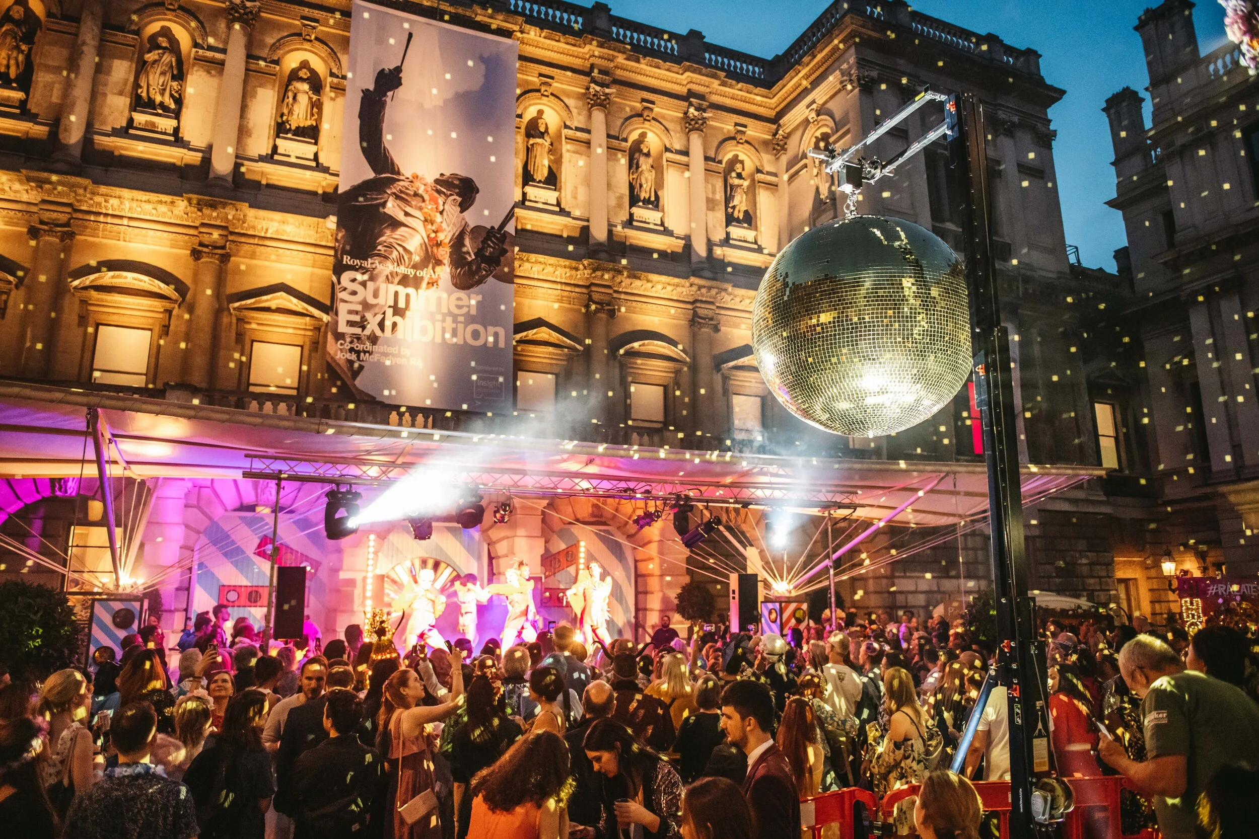 ra-summerparty-july2019-122c-max-meichowski_48359922507_o.jpg
