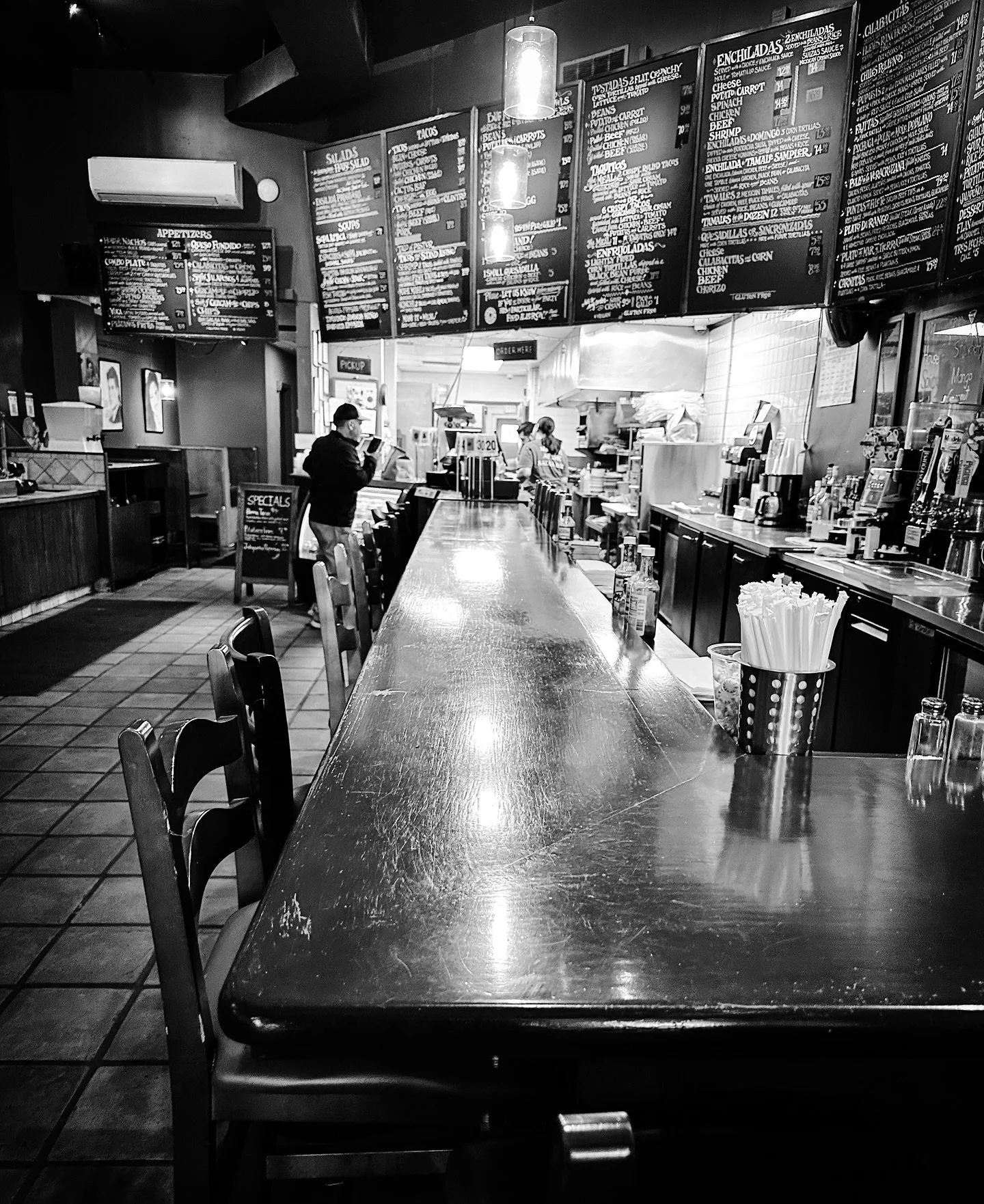 Tacos! @la_veracruzana_restaurant #blackandwhite #blackandwhitephotography #architecture #restaurant #mexicanrestaurant