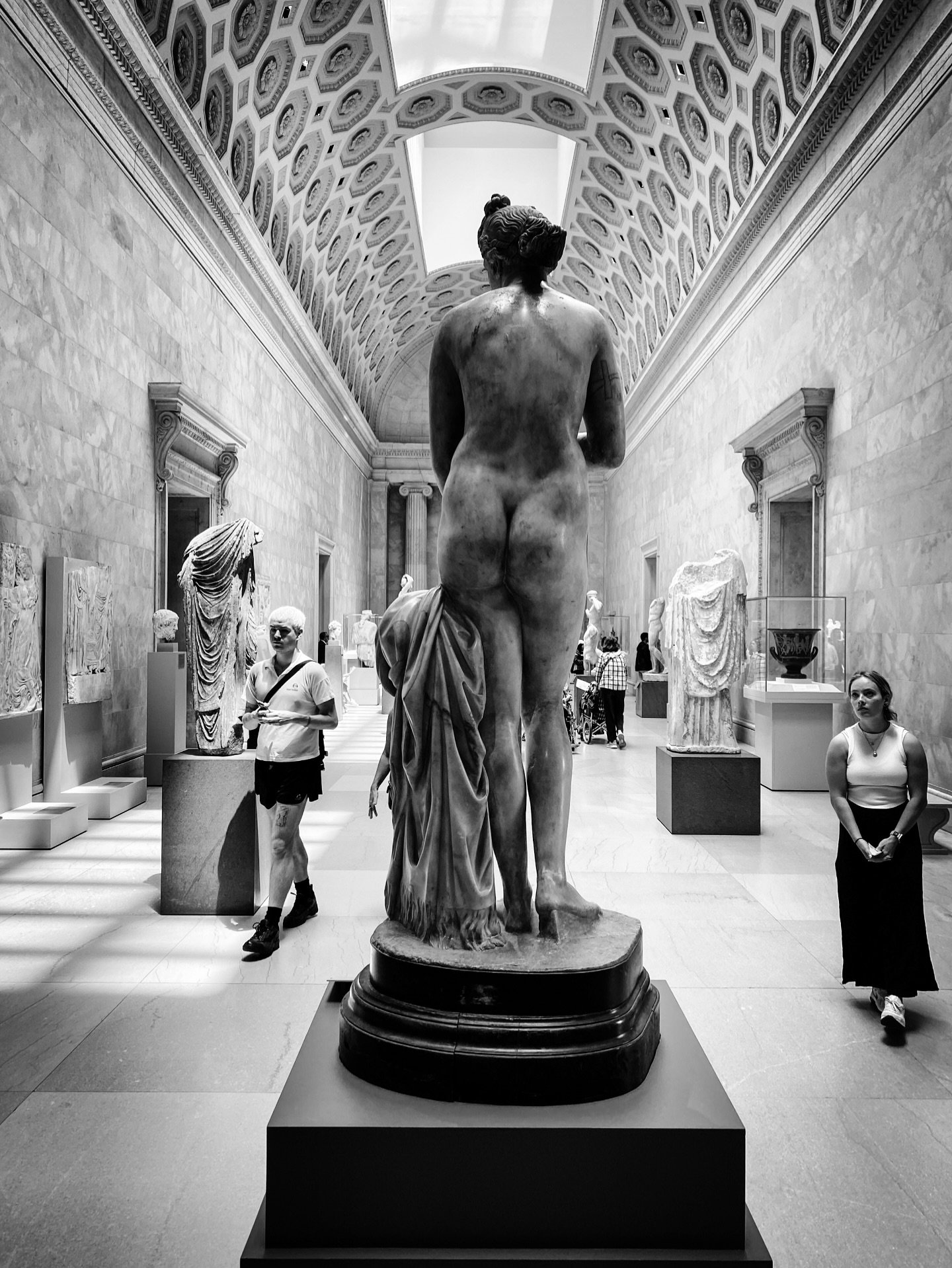 3 years ago @metmuseum #art #museum #artmuseum #blackandwhite #blackandwhitephotography #sculpture #sculptures #timeless #classic #throwback #repost
