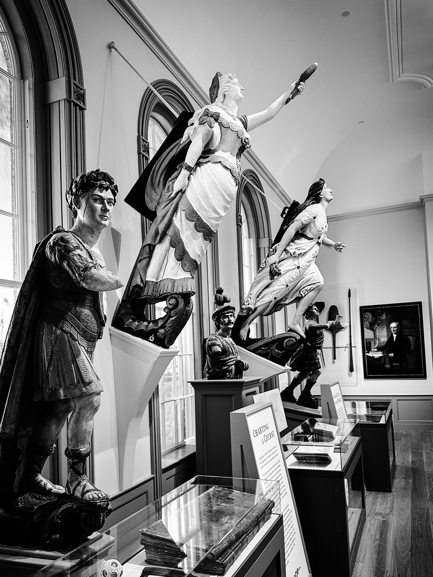 Figureheads @peabodyessex #figureheads #blackandwhite #blackandwhitephotography #sculptures #historic #museum #art #artmuseum