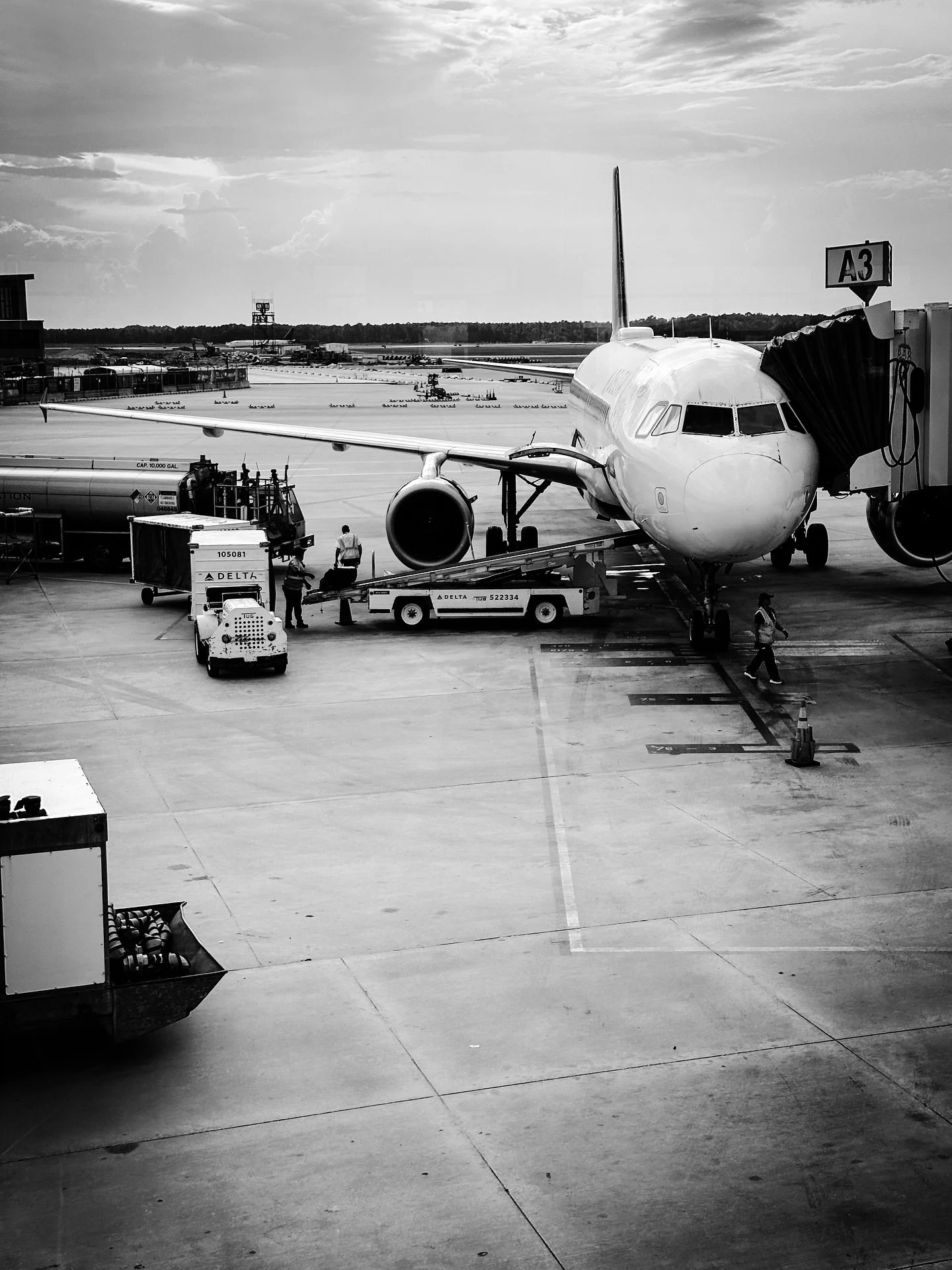 #airplane #airplanes #travel #blackandwhite #blackandwhitephotography #airport #airports