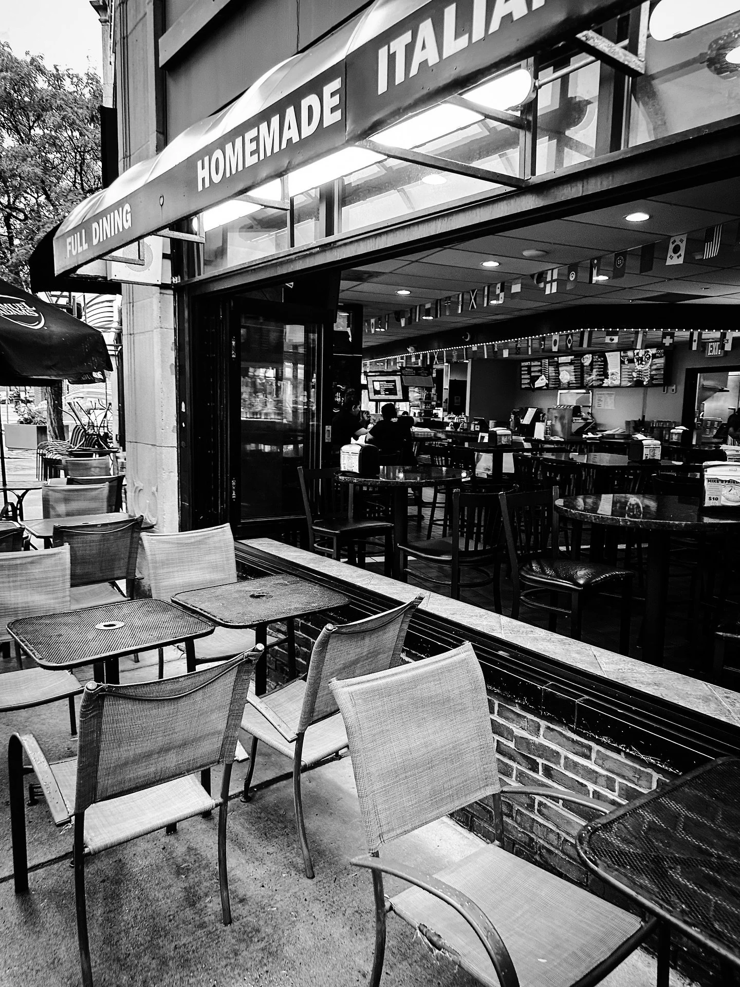 Somerville views #street #restaurant #streetphotos #streetphotography #trees #walk #walking #blackandwhite #blackandwhitephotography