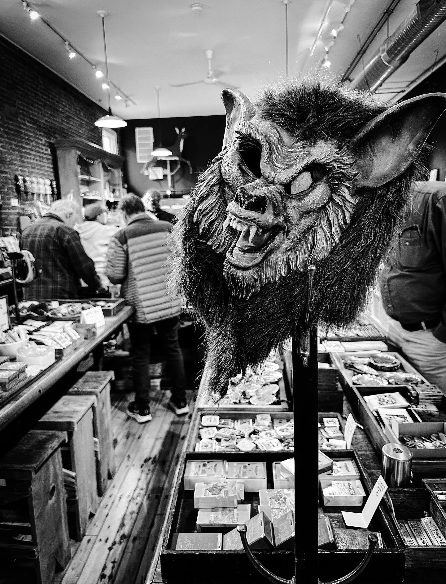 @loottheshop #fallvibes #halloweeniscoming #retro #vintage #collectibles #blackandwhite #blackandwhitephotography #antiques #werewolf