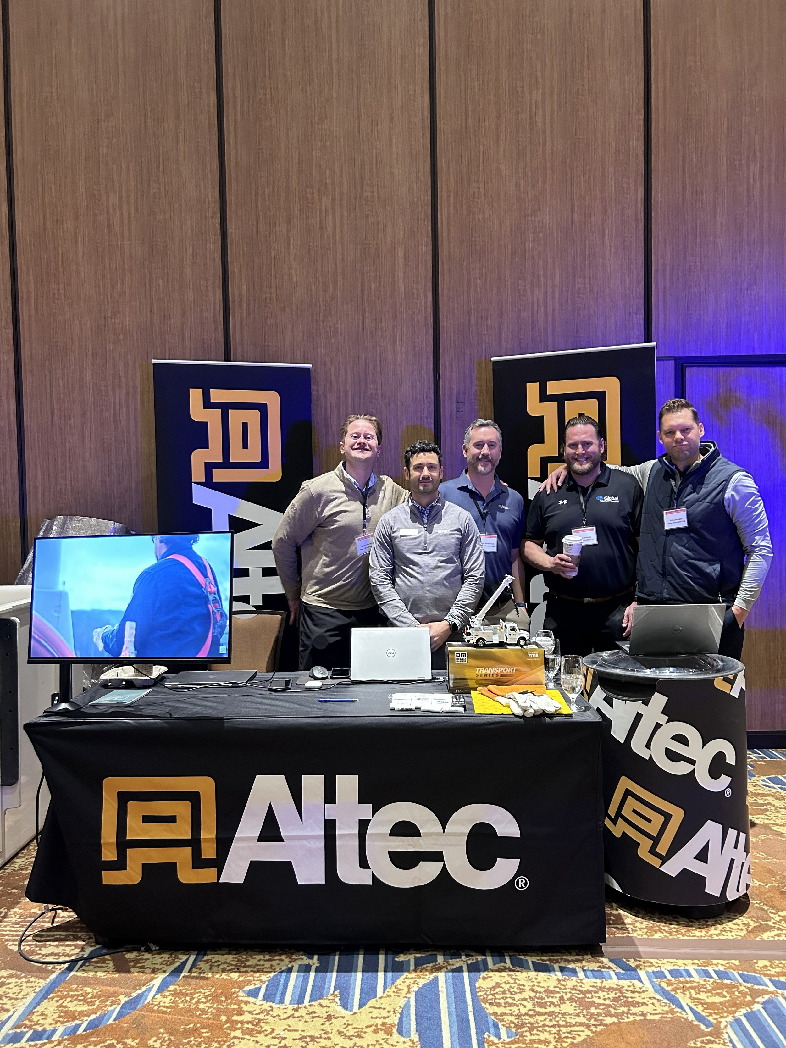 Altec.jpg