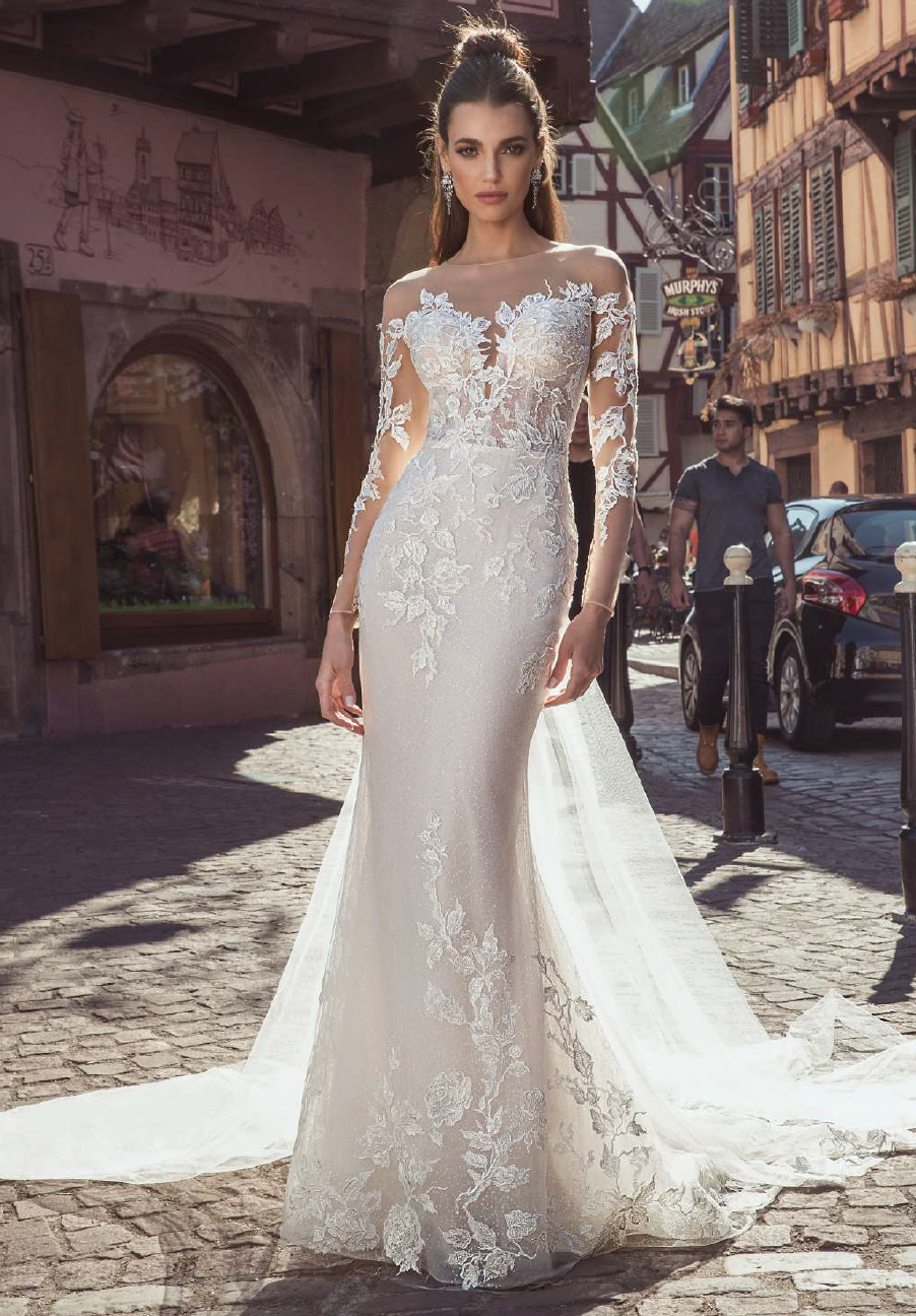 Fit and Flare Wedding Dresses