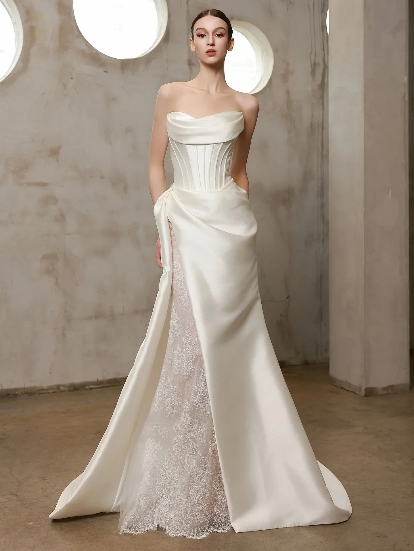 New arrivals have officially landed 🤍 Our latest bridal collection is now live on the website and available in studio to try on. From fresh silhouettes to the details brides are loving right now, these gowns were designed to be seen, felt, and tried