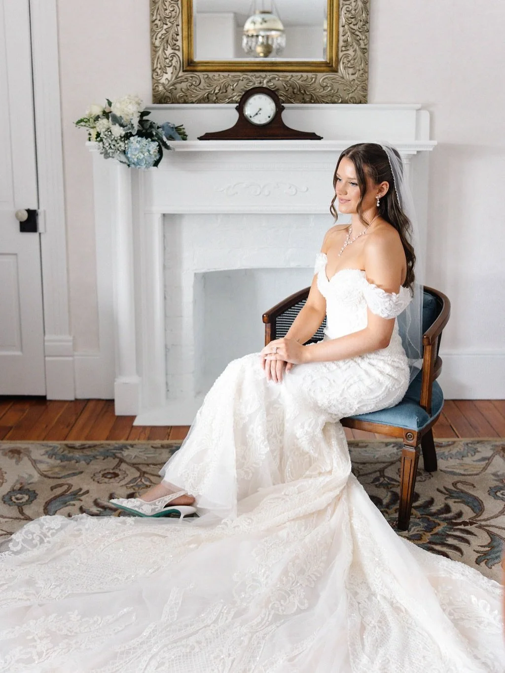 Maddi 🤍 we loved being part of your day.
From the off the shoulder lace to the way her train flowed as she walked, this gown felt so her. Seeing our brides on their wedding day will never not be emotional for us.

Venue: @thepalmmansion Photo + Film