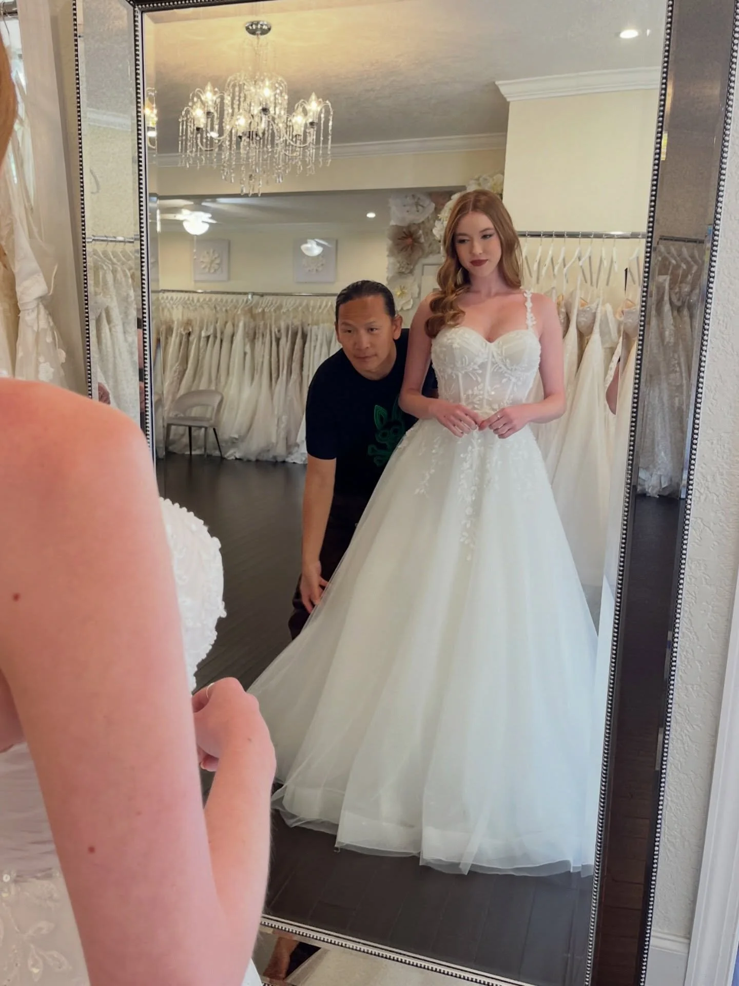 Sonthai will be taking appointments at our Orlando studio from Friday, March 6 through Wednesday, March 18 and brides&hellip; you don&rsquo;t want to miss this.

This is your chance to try on our exclusive gowns and experience the artistry up close. 