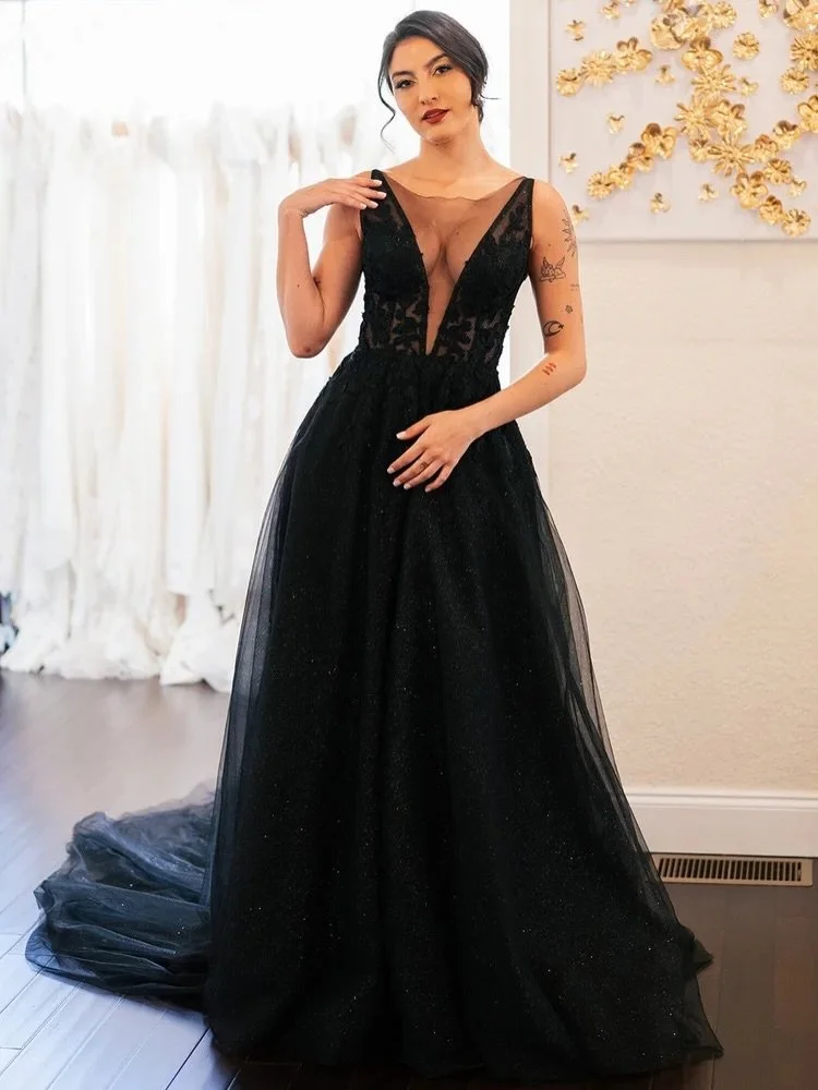 Black wedding dress? We were hoping you&rsquo;d ask. 🖤 

Not only do we have these gorgeous black sample gowns to try on at your appointment&hellip; but we can also explore the custom color options as well! #antibride