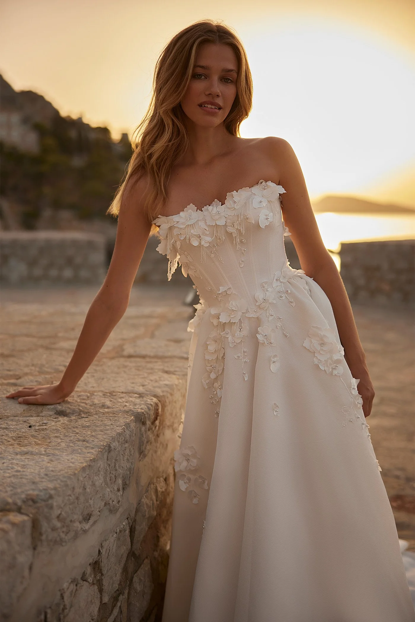 67954481bd7d68d914b83a2c_602-Avanelle 3.jpg