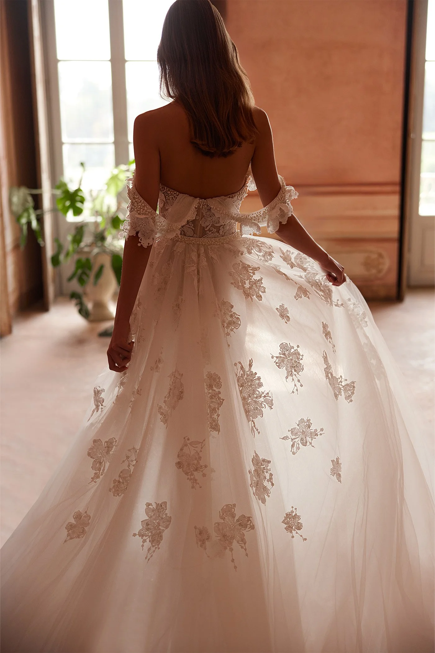 67499dbd5221b7824ec98af1_568-Mireia 4.jpg