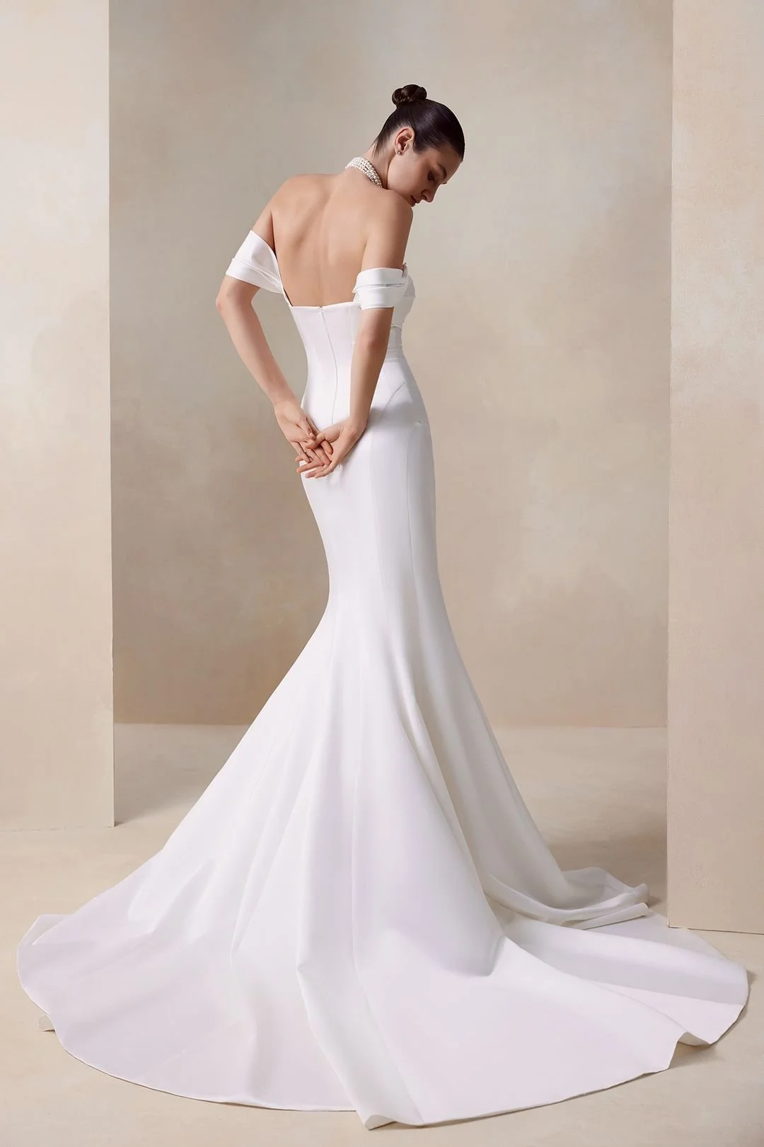 65cb690e89328d5e2e817adc_465 Coty 3-p-1080.jpg