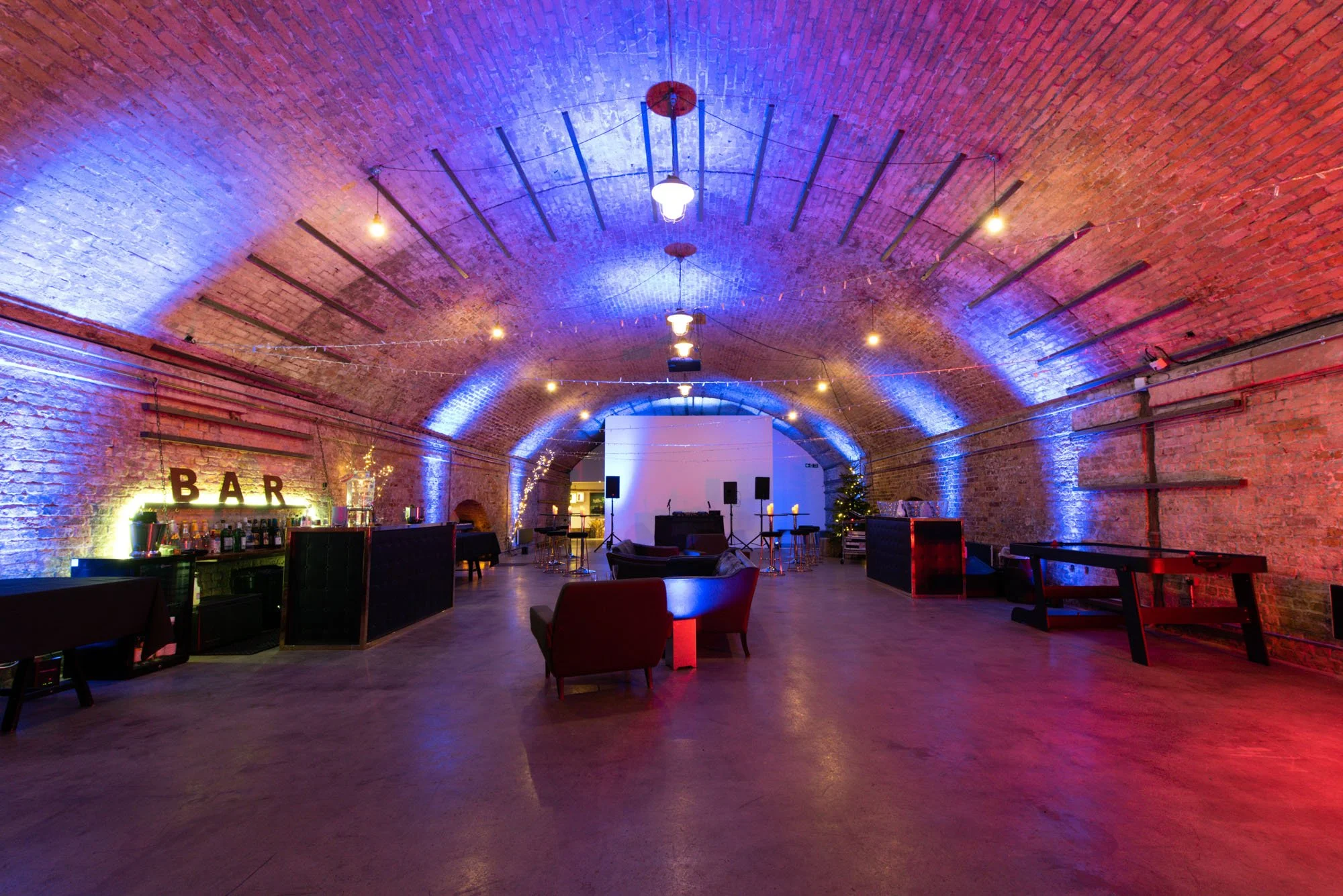 3S Money Christmas Party Interior-7.jpeg