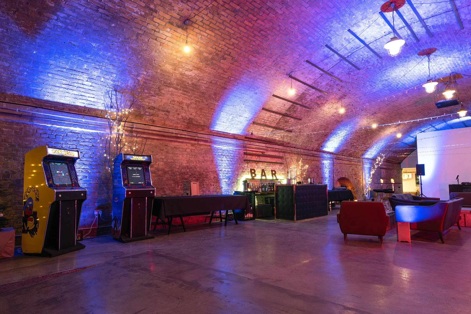 3S Money Christmas Party Interior-9.jpeg