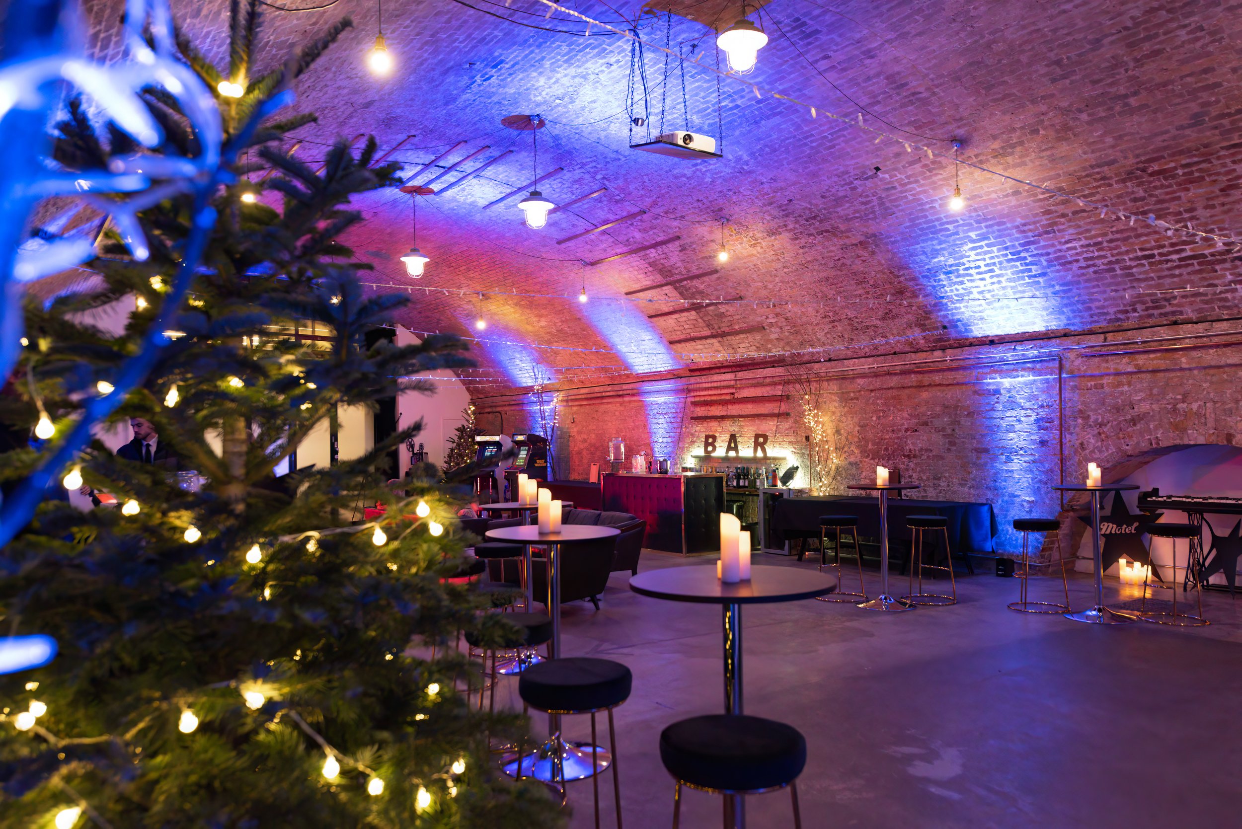 3S Money Christmas Party Interior-3.jpg