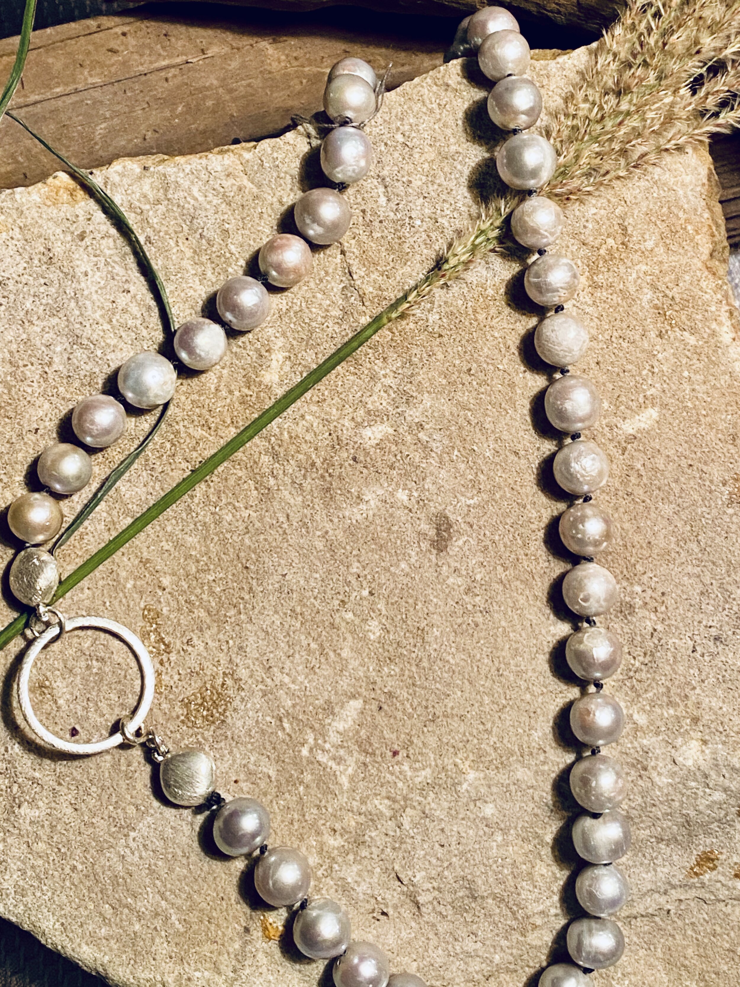 20.5” Gray Natural freshwater pearls 