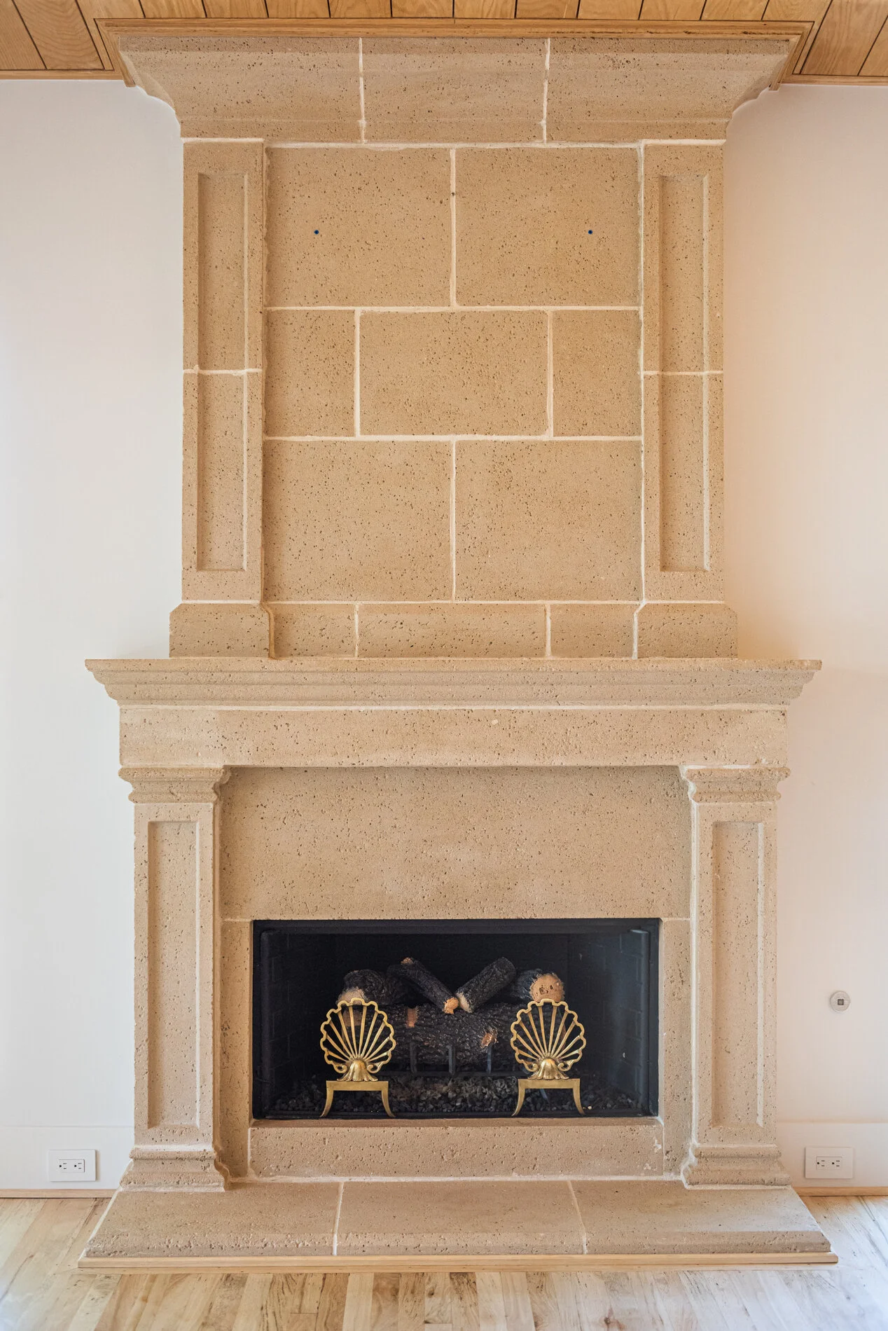 D81_8019.jpg