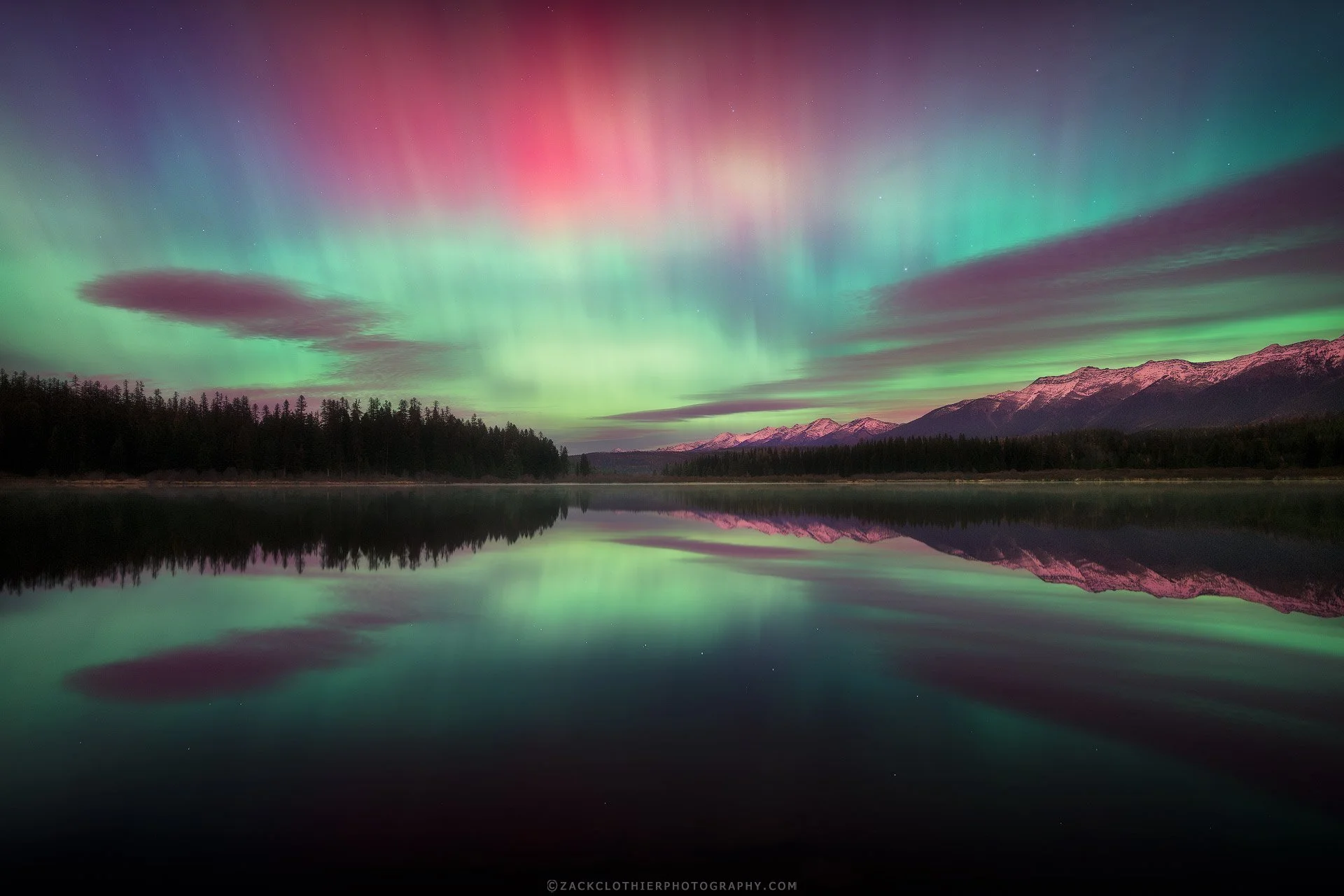 Luminara-Montana-Aurora-Fine-Art-Nature-Photography-Print.jpg