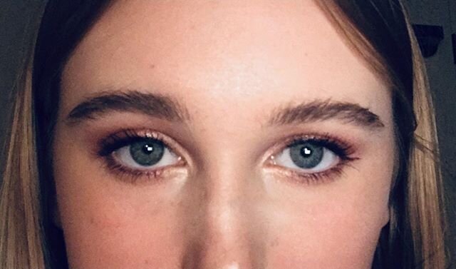 It's all about the brows!
