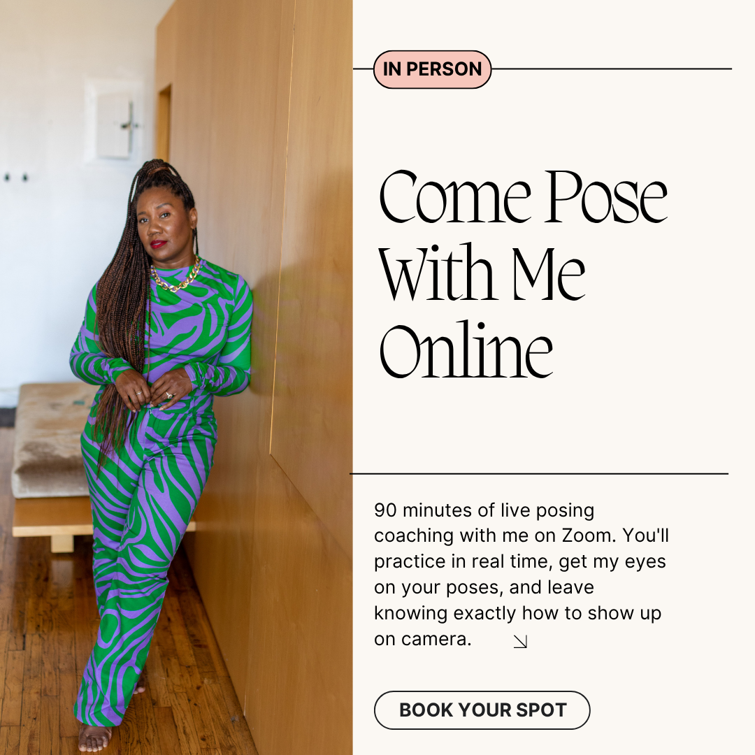 Come pose with me-online.png
