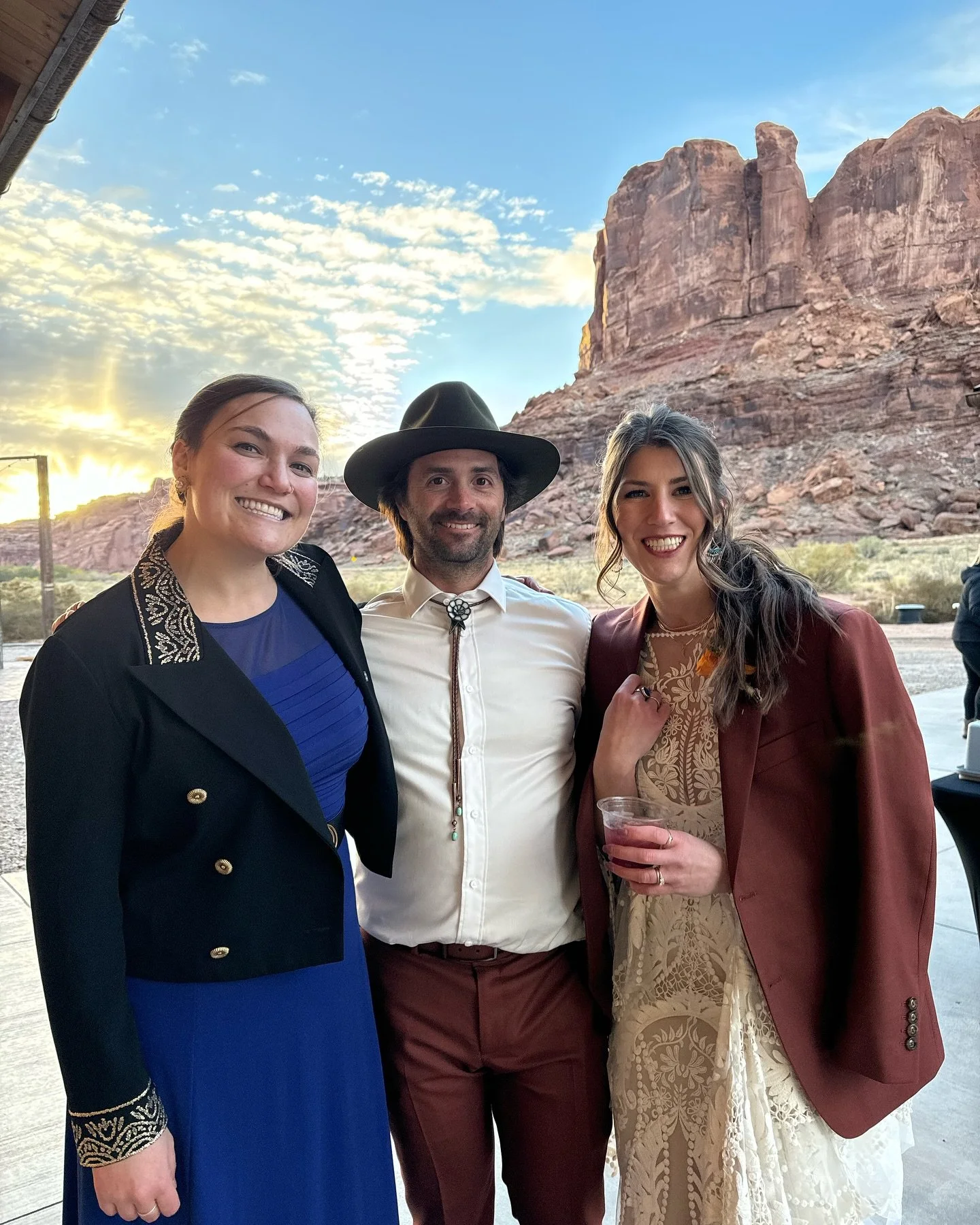 Last weekends beautiful couple 
Blew me away with a bridal outfit change
&amp; the best reception props I&rsquo;ve ever seen 

Wishing y&rsquo;all the most glorious first week as 
Mr &amp; Mrs Chowe
@_nat_a_lie_ 

Stunning Moab Venue- @redearthvenue