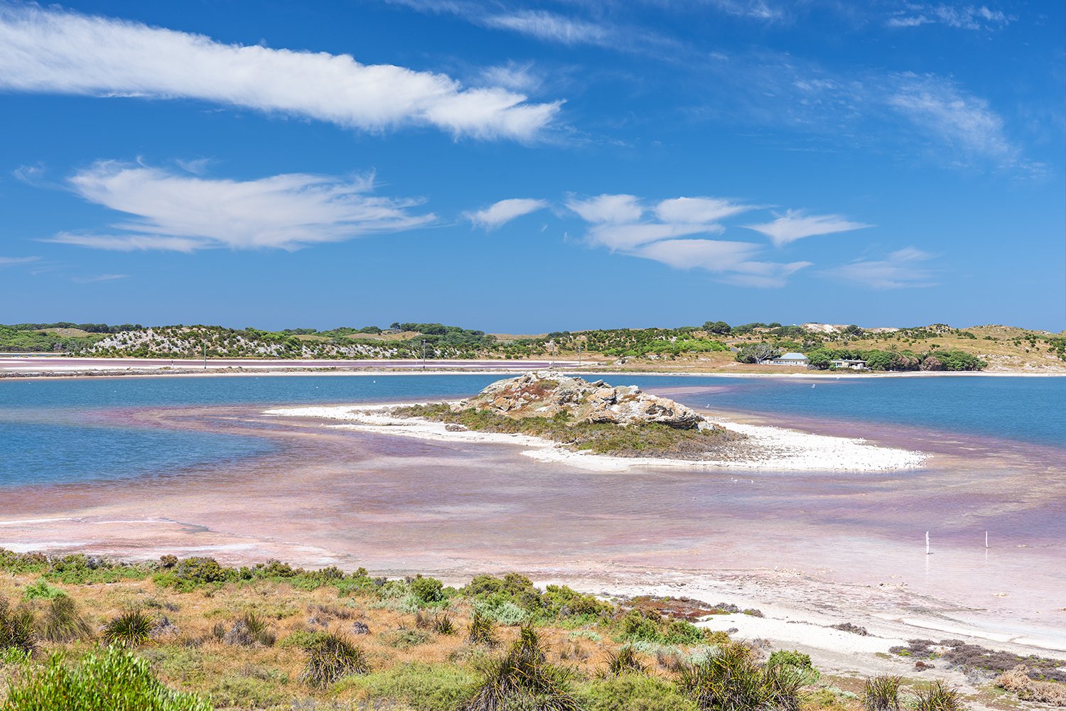 LAKE HERSCHEL - ISLAND IN THE SUN from $255 AUD