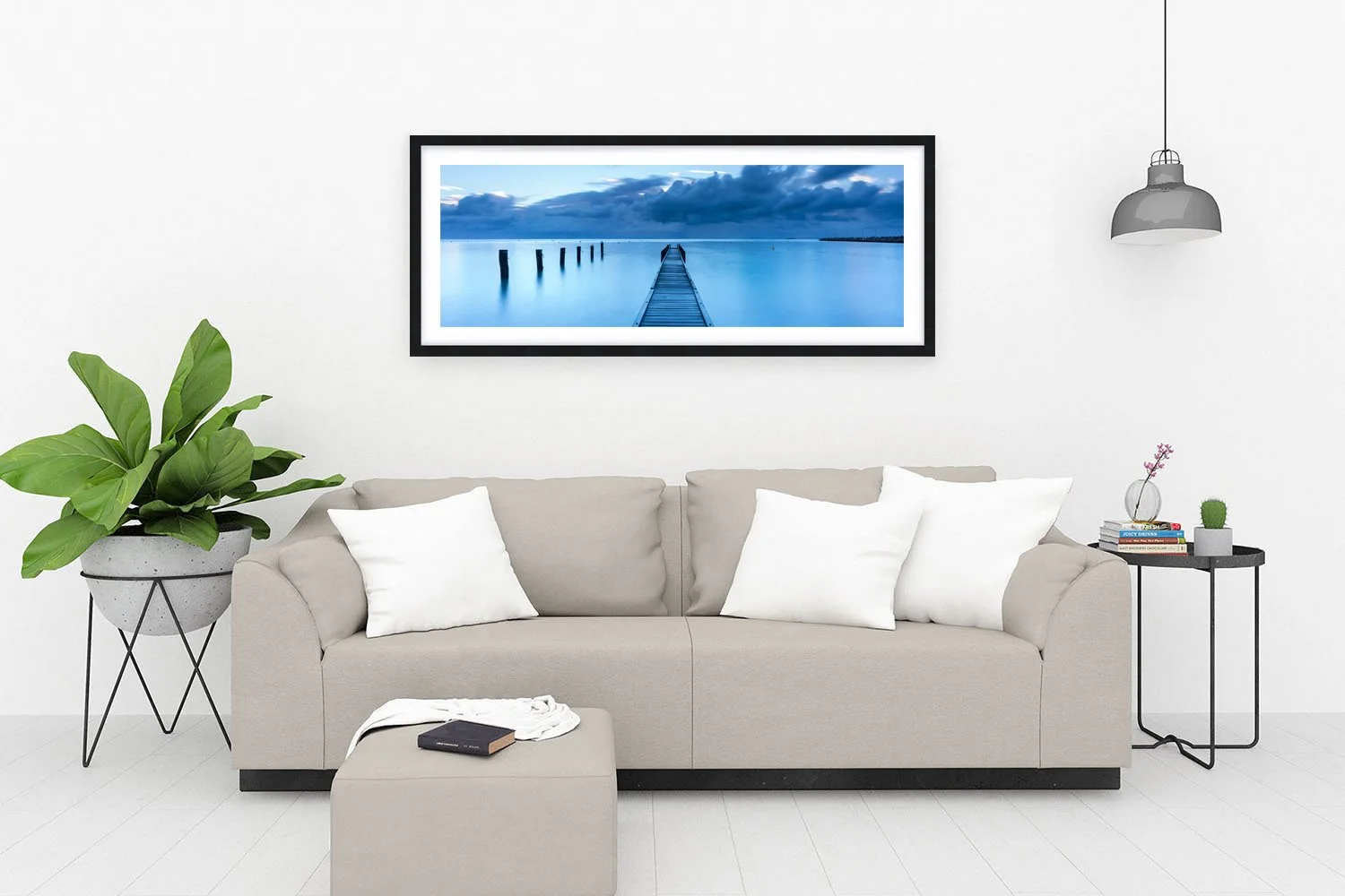 THOMSON BAY - STARK SILVER BLACK.jpg