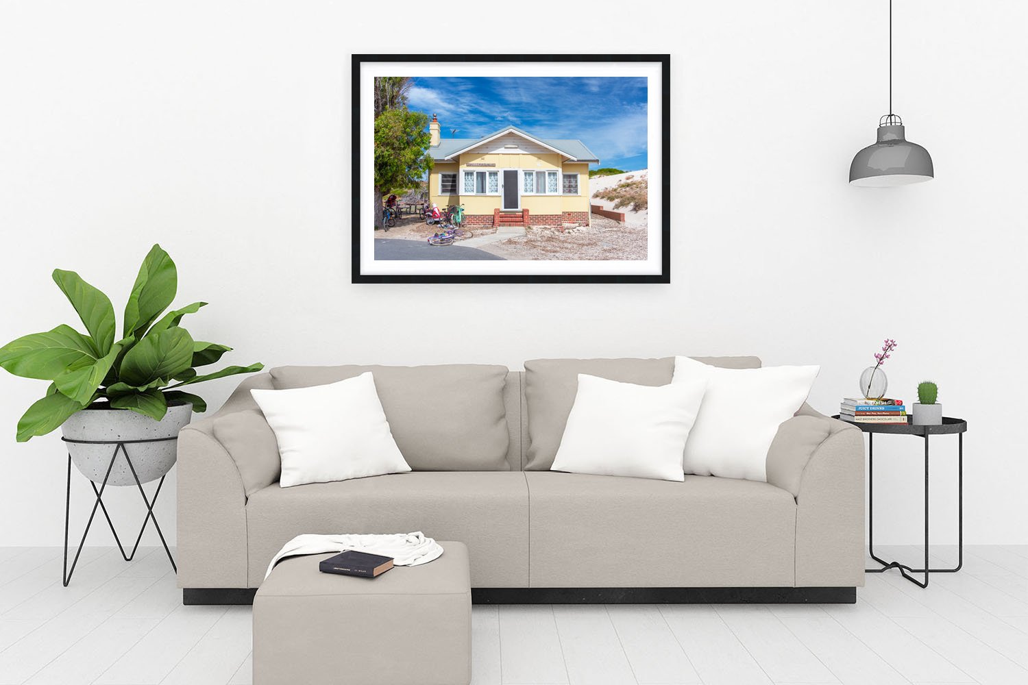 KINGSTOWN BARRACKS - GOVERNORS CIRCLE BLACK.jpg