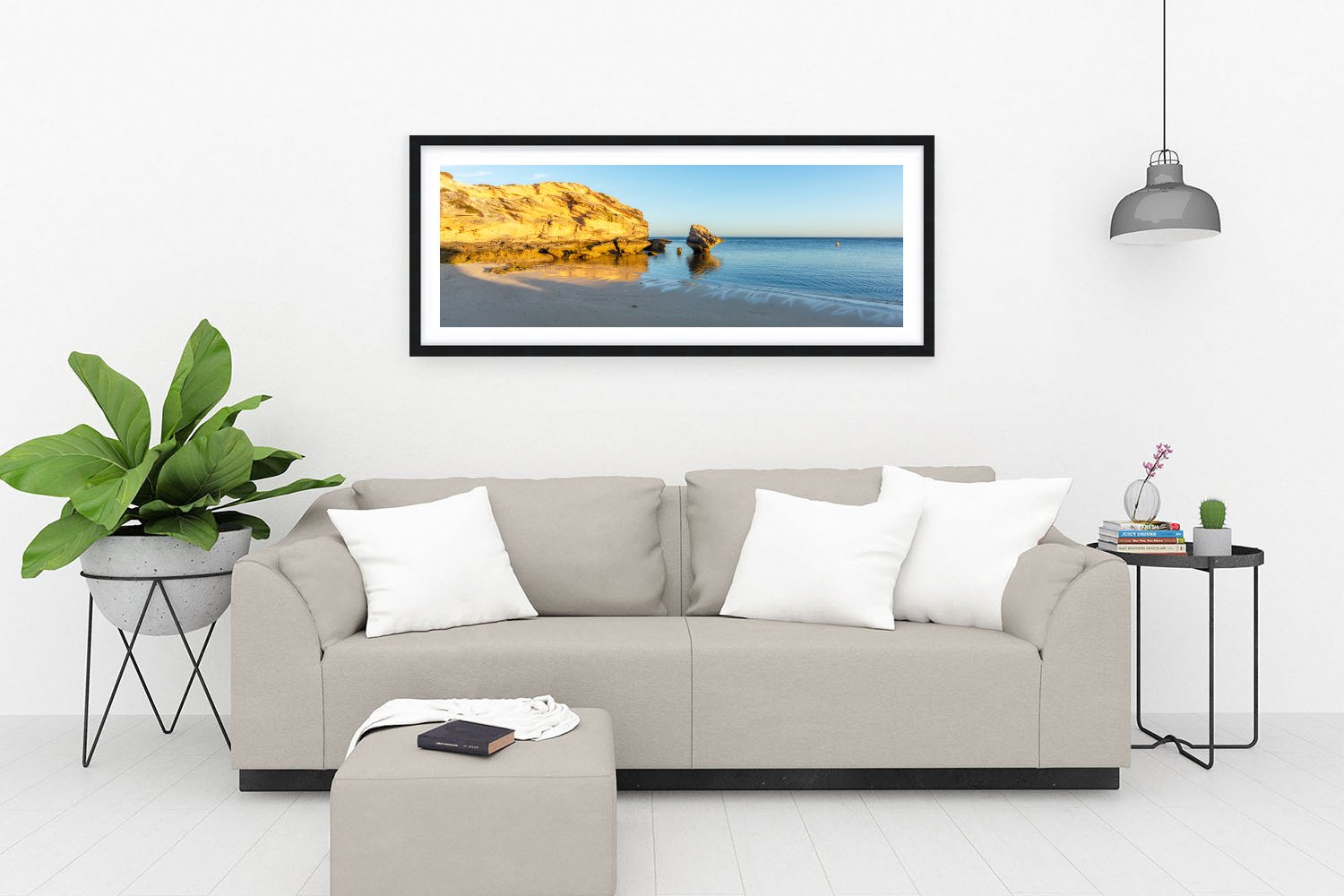 LITTLE CATHERINE BAY - GOLDFINGERS BLACK.jpg