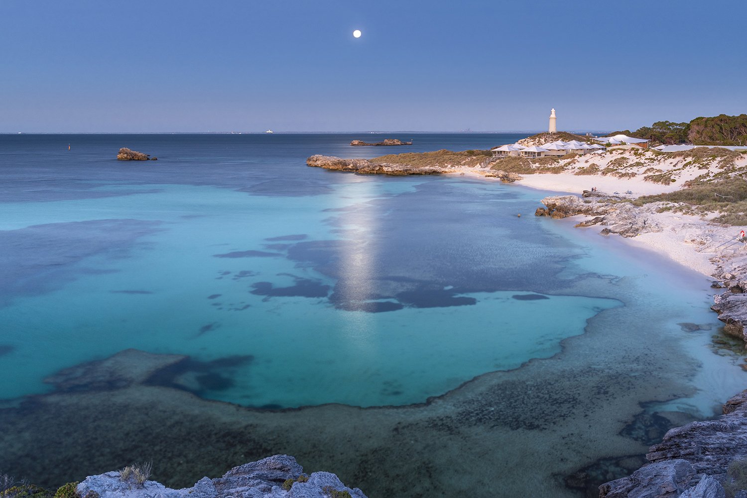 THE BASIN - LATE GLOW.jpg